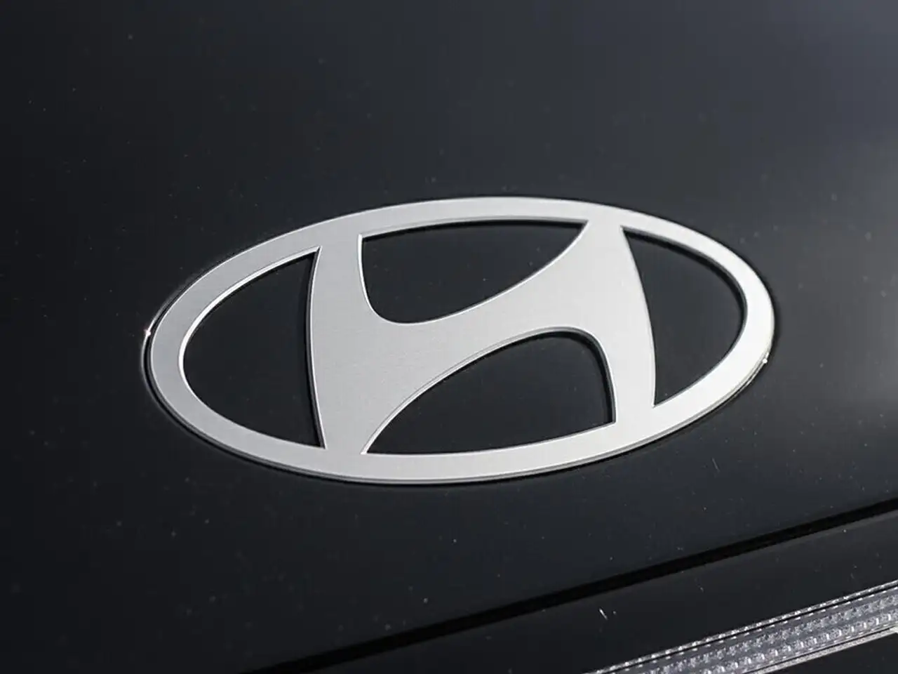 Hyundai SONATA снимка Hyundai SONATA