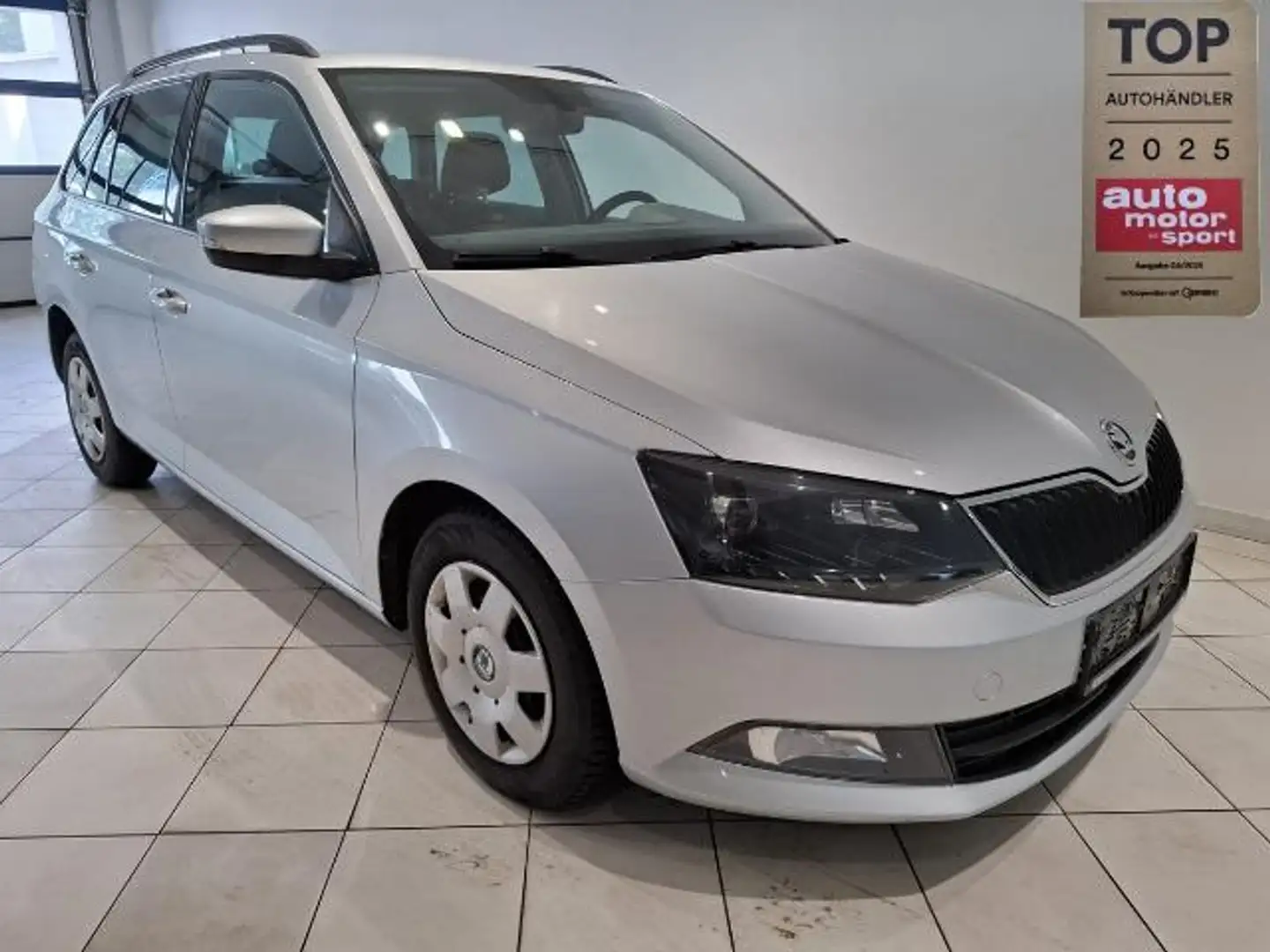Skoda Fabia Combi 1.2TSI Style SHZ PDC Silber - 1