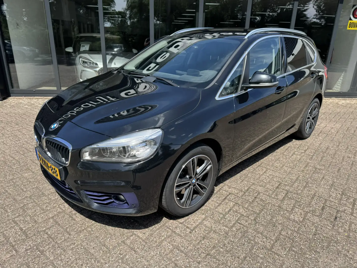 BMW 218 2-serie Active Tourer 218d Sport*Xenon*Leder*Navi* Zwart - 2