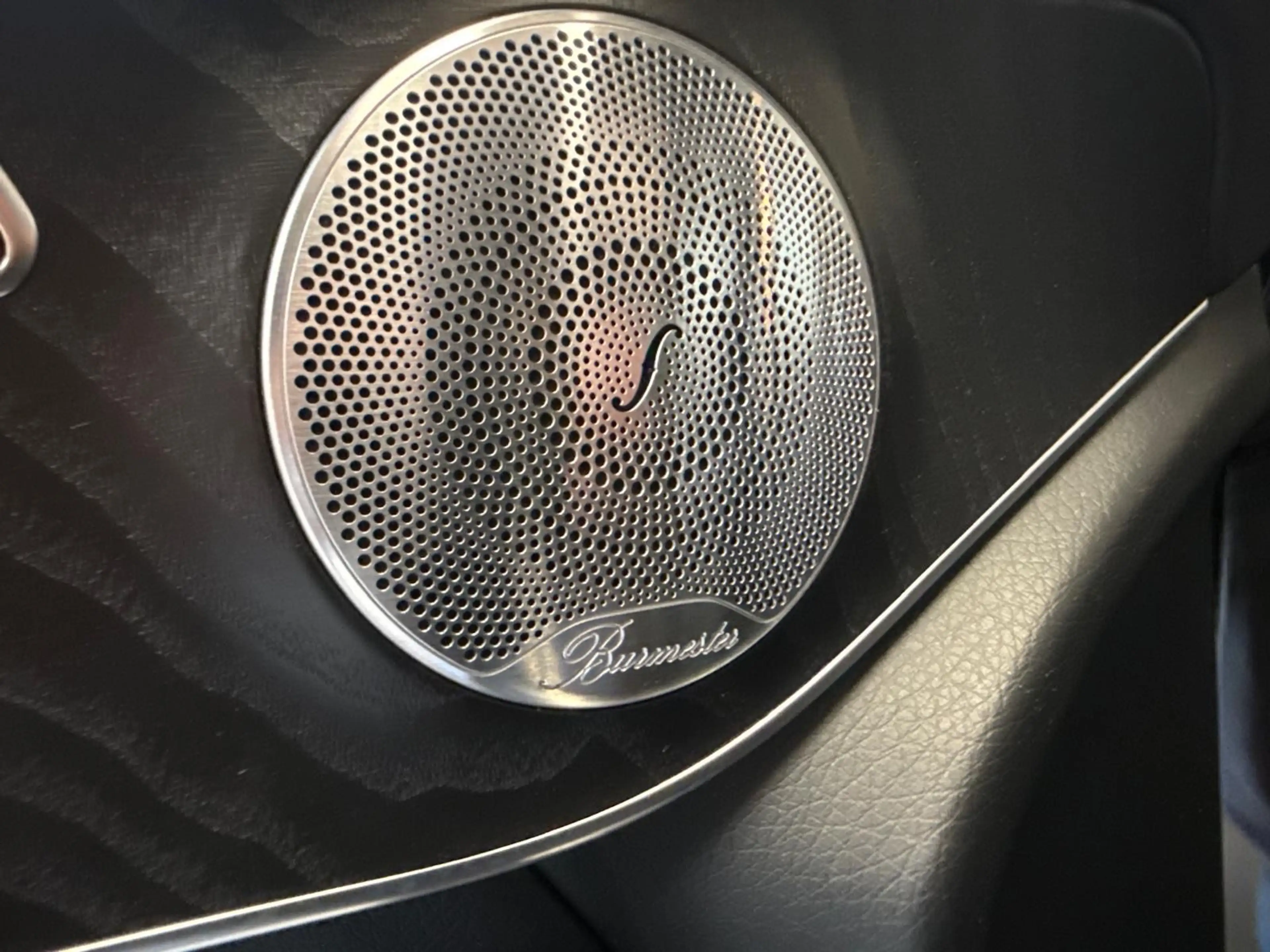 Mercedes-Benz GLC 350 d 4Matic AMG Line/PANO/BURMESTER/ACC/AHK — photo 13