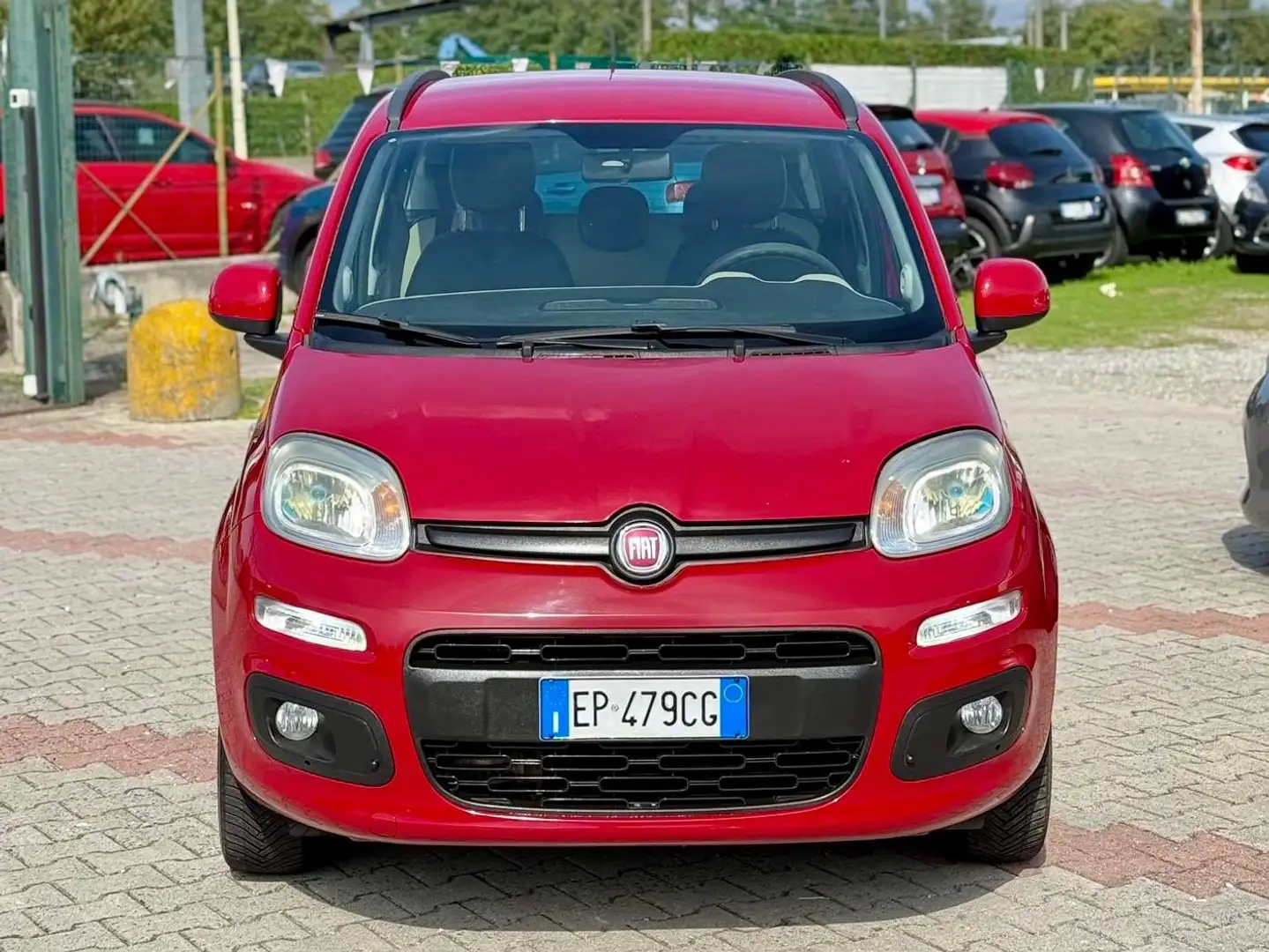 Fiat Panda 0.9 t.air  Pop 80cv ** BENZINA / METANO ** Rouge - 2