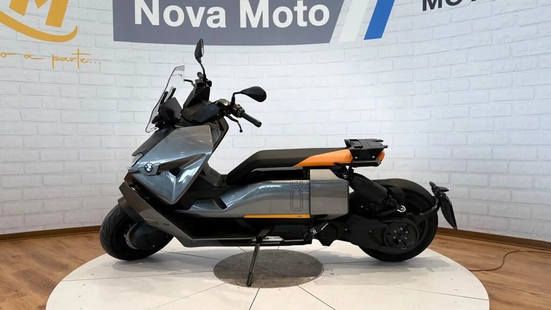 BMW CE 04 Abs Grigio - 1