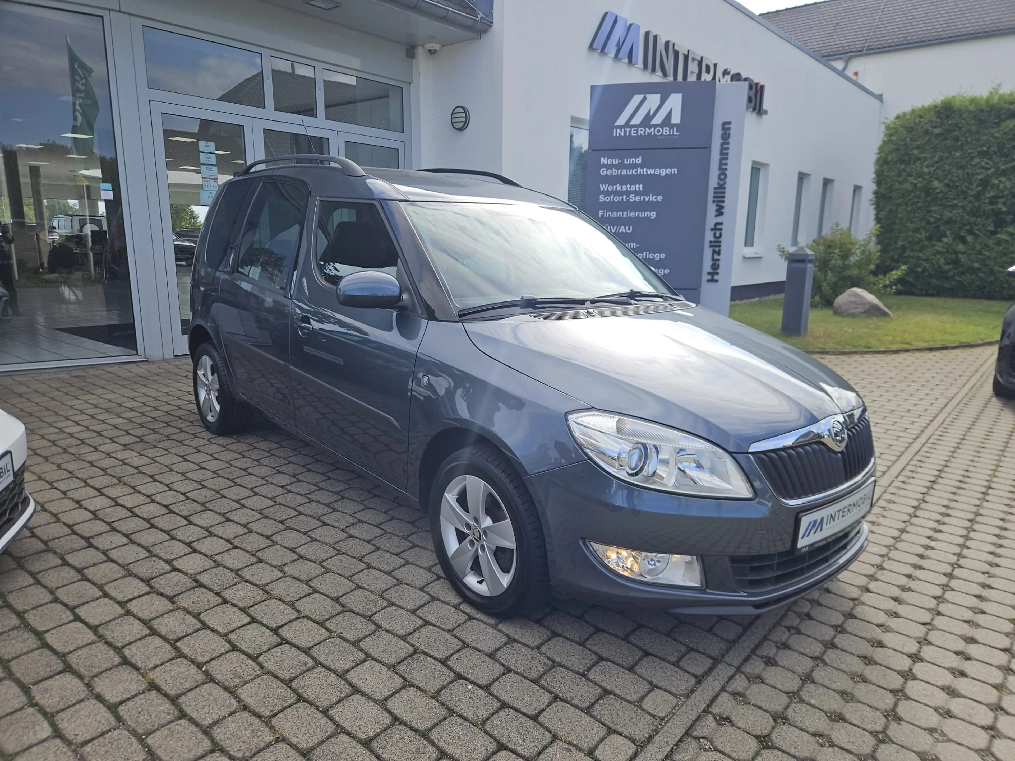 Skoda Roomster 1.2 TSI Fresh — photo 3