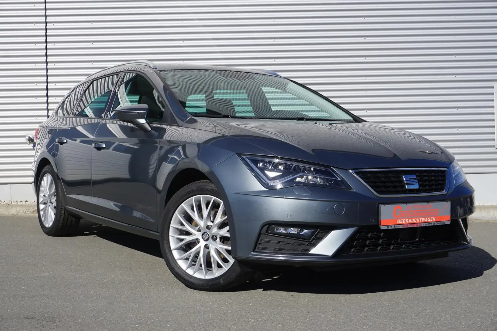 SEAT Leon ST Style 1.4 TSI AHK/WINTERPAKET/PANO Gris - 2
