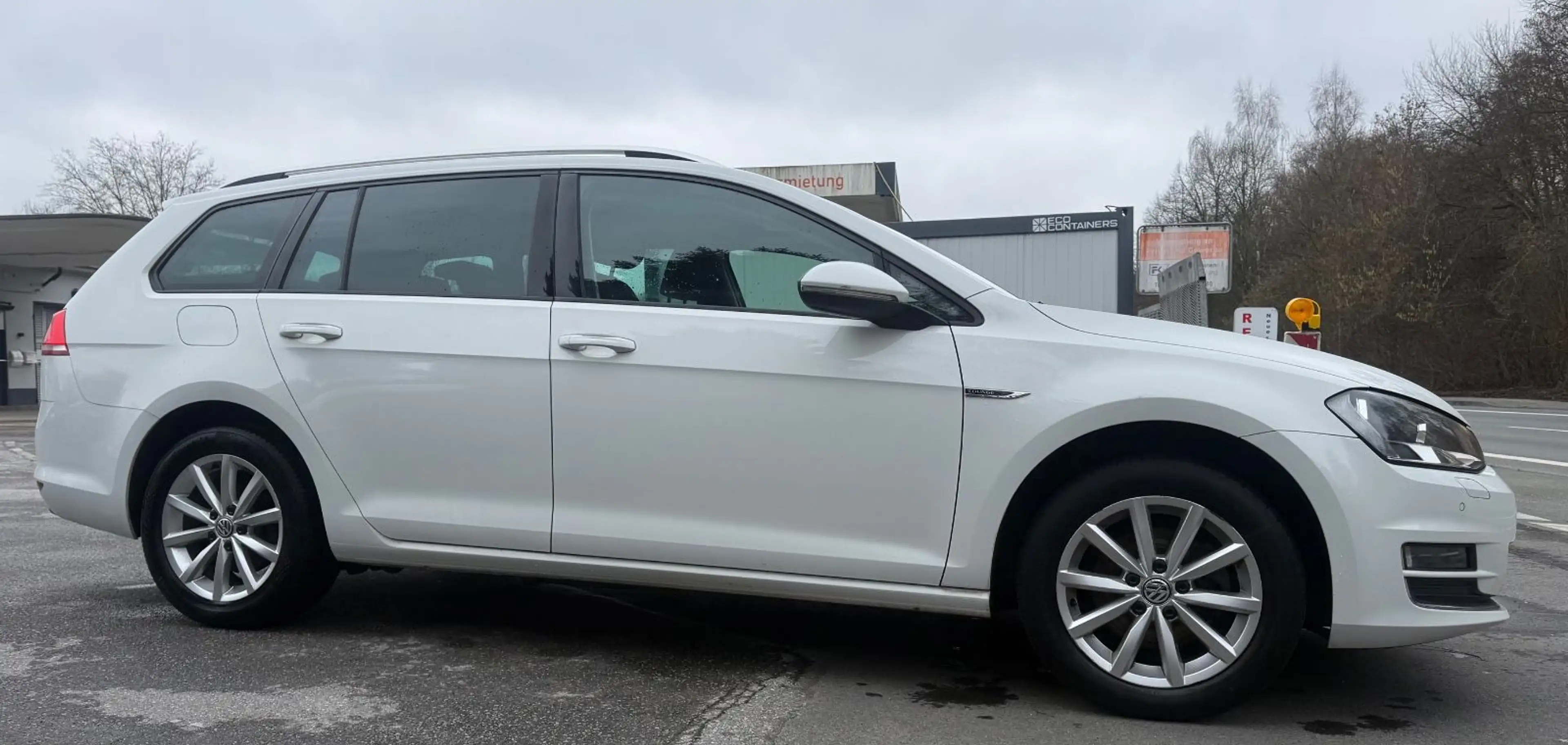Volkswagen Golf VII Variant Lounge BMT,Navi,voll Scheckheft — photo 3