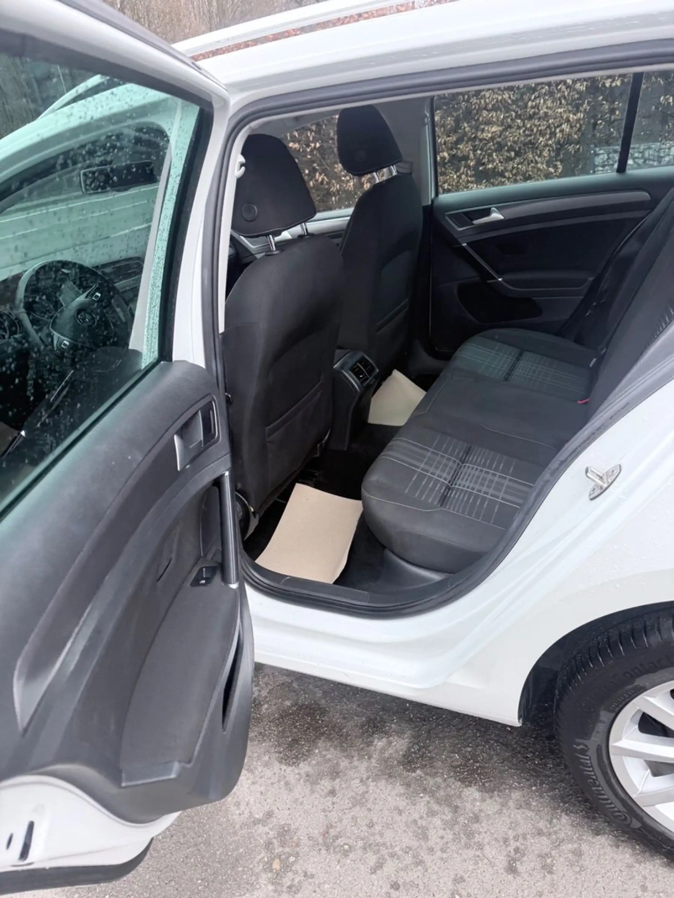 Volkswagen Golf VII Variant Lounge BMT,Navi,voll Scheckheft — photo 13