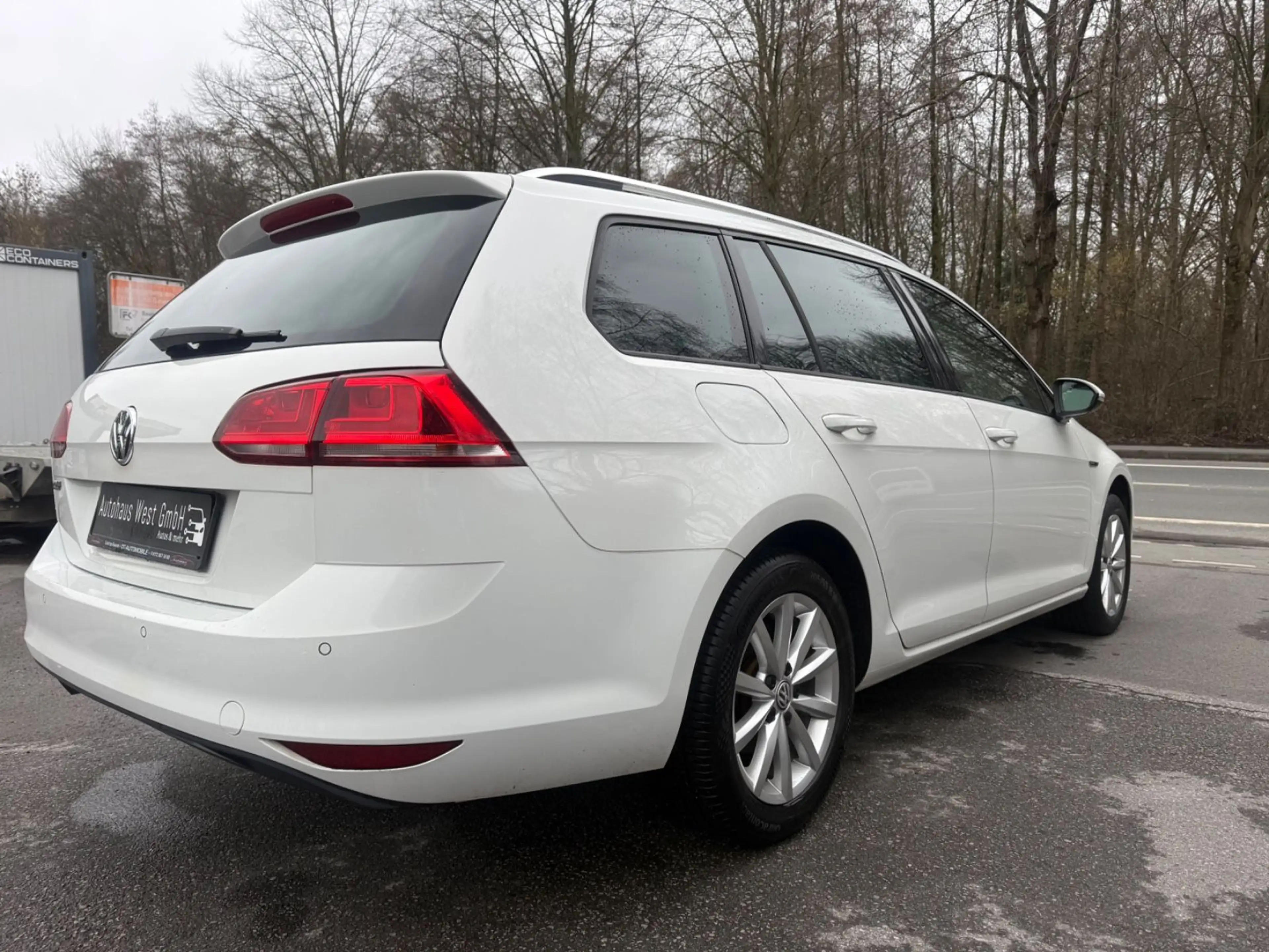 Volkswagen Golf VII Variant Lounge BMT,Navi,voll Scheckheft — photo 4