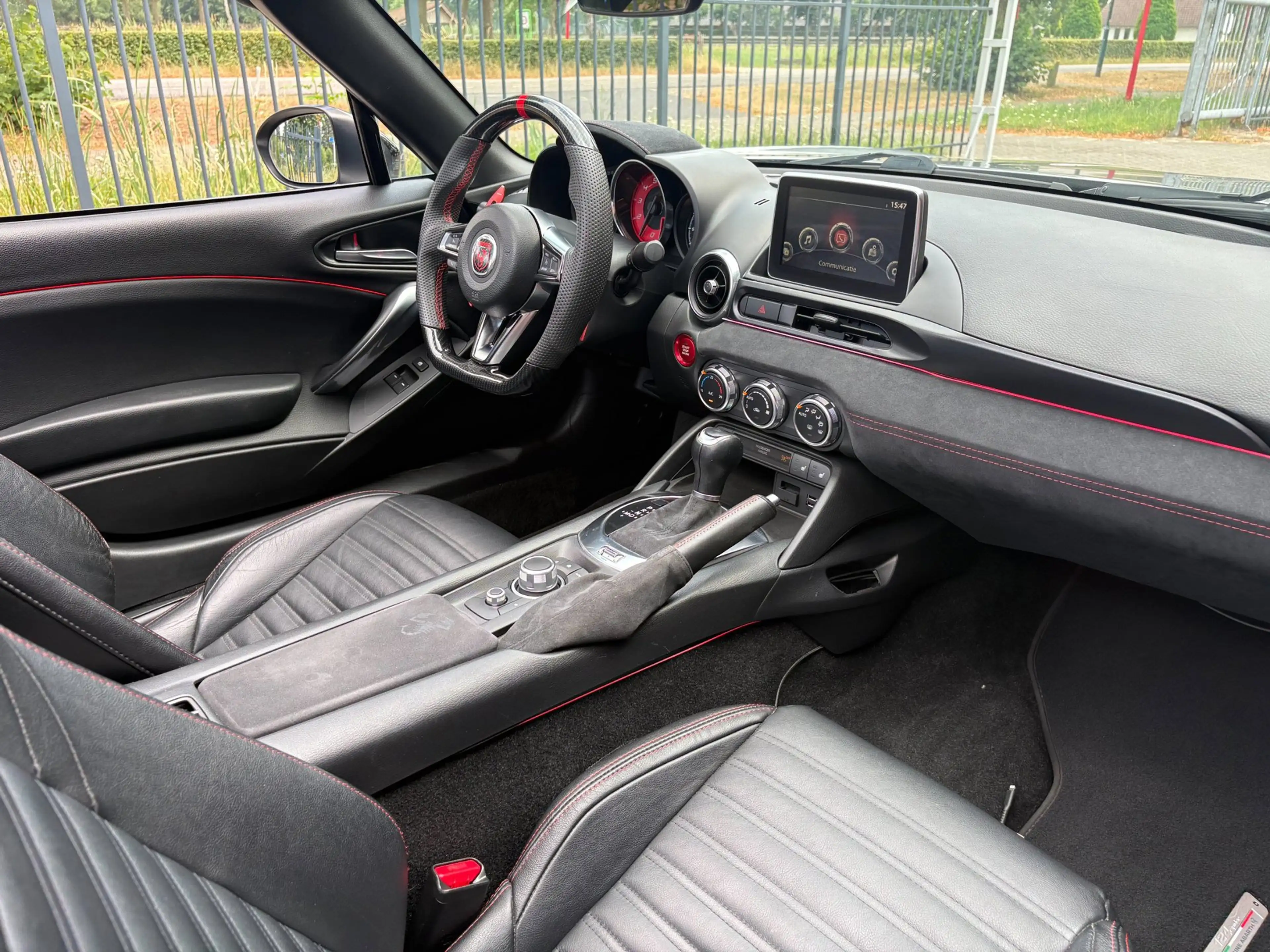 Fiat 124 Spider 1.4 MultiAir Turbo Abarth Automaat|Stoelverwarming — photo 11