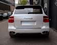 Porsche Cayenne Wit - thumbnail 3