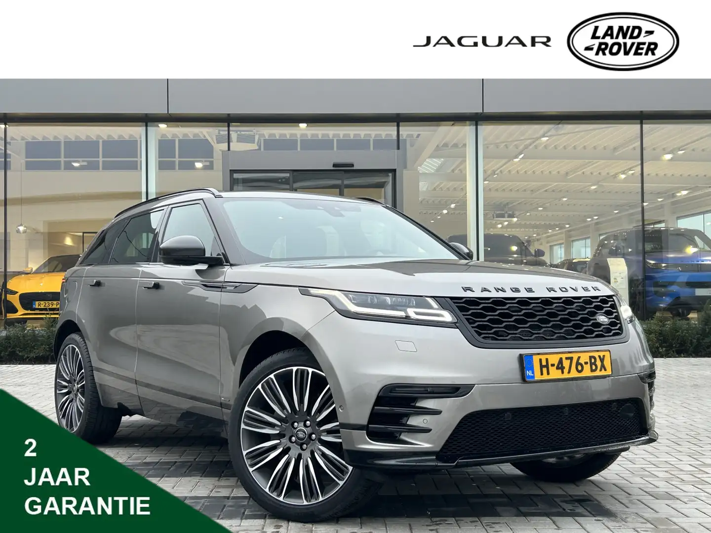 Land Rover Range Rover Velar P250 250pk AWD R-Dynamic Carbon Edition | Head-up Grijs - 1