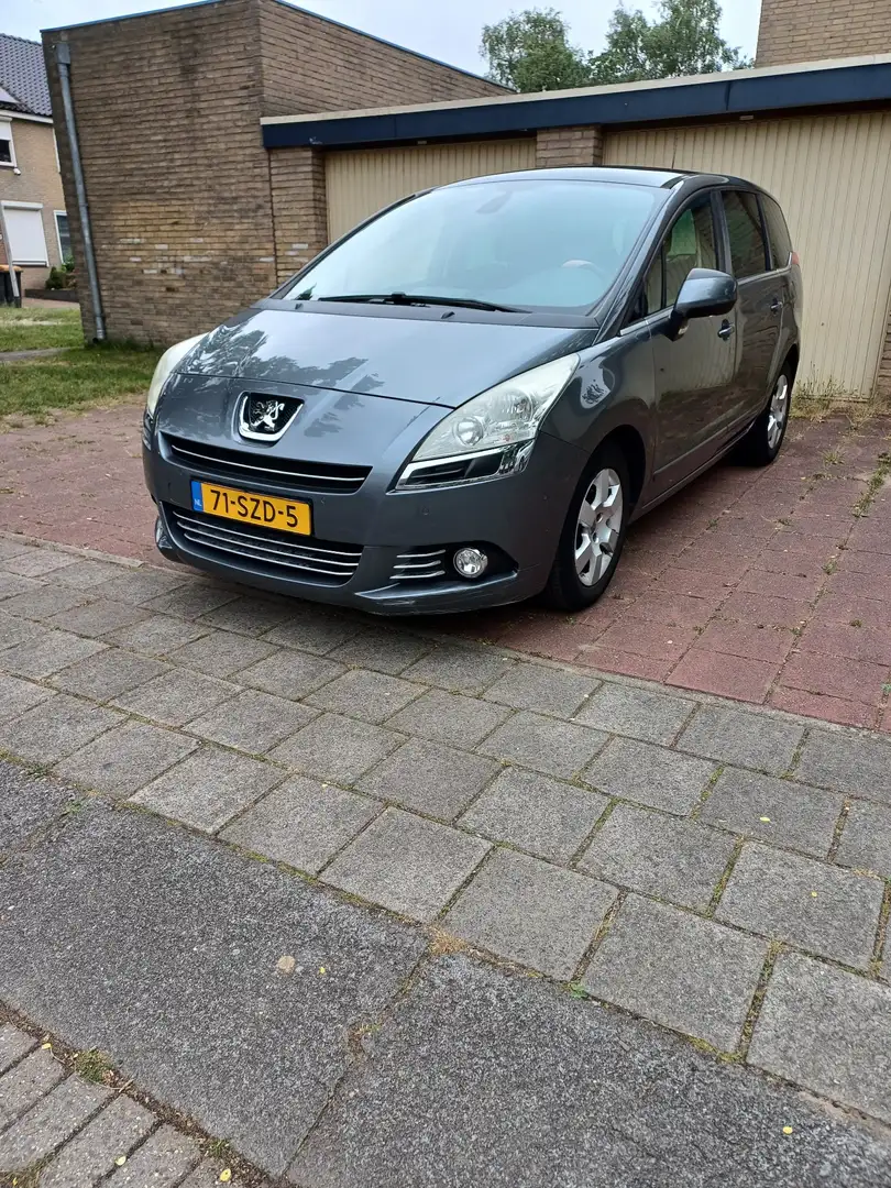 Peugeot 5008 1.6 VTi B. Lease 7p. Grijs - 2