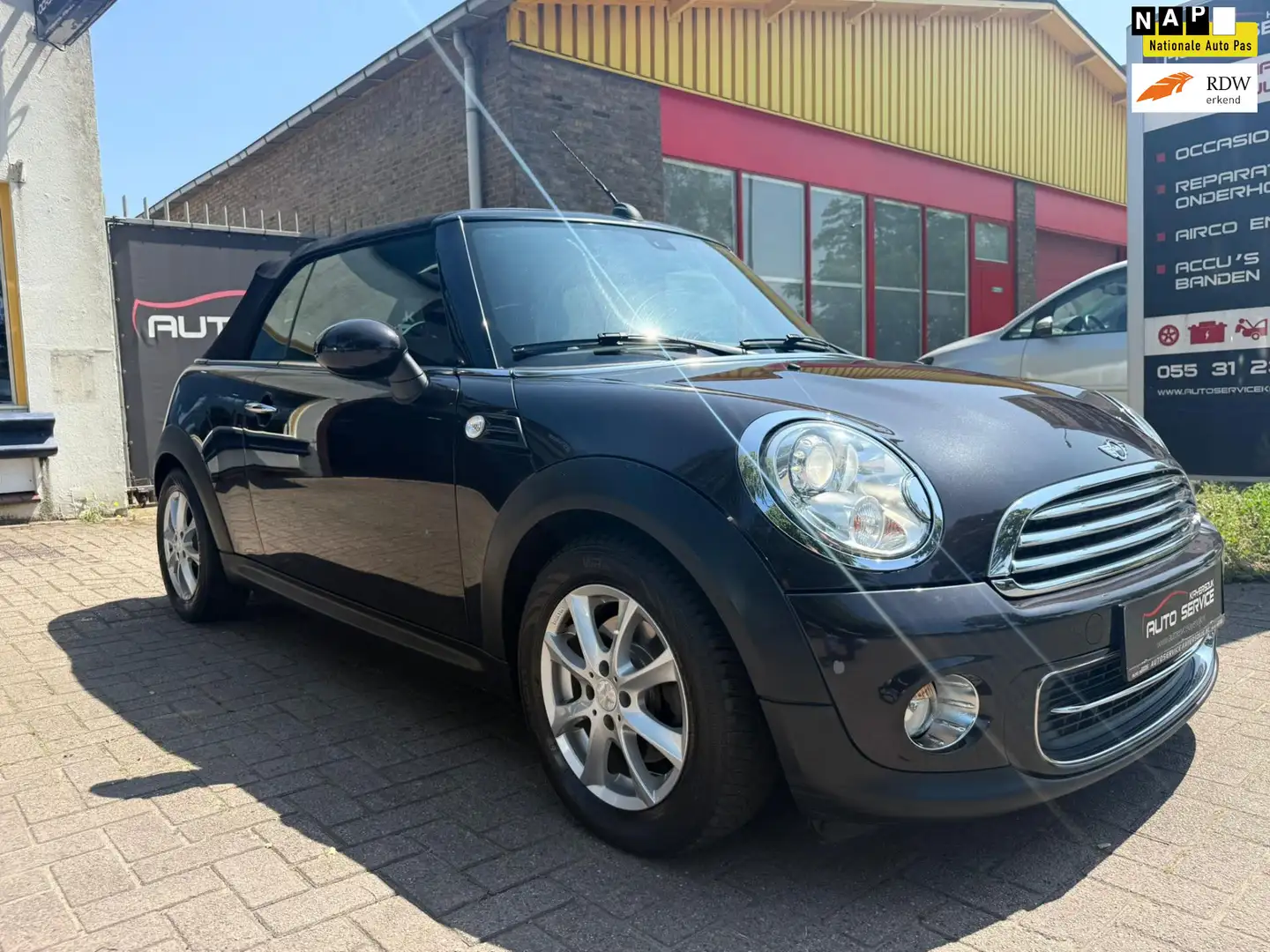 MINI Cooper Cabrio Mini 1.6 CABRIO|1e Eigenaar|LEER|Xenon|LMV|Airco|N Bruin - 1
