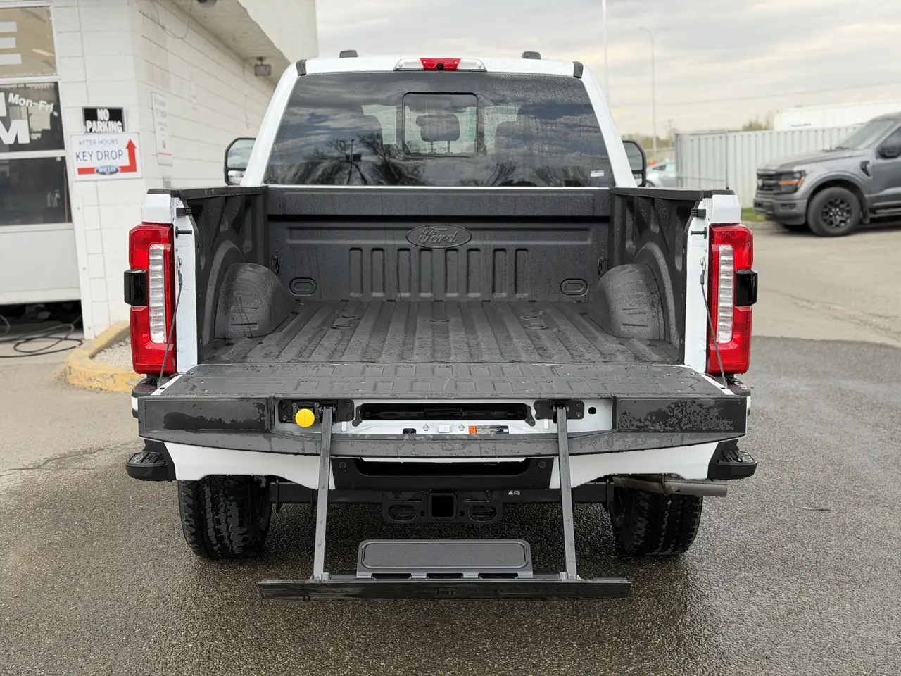 Ford F 350 снимка Ford F 350