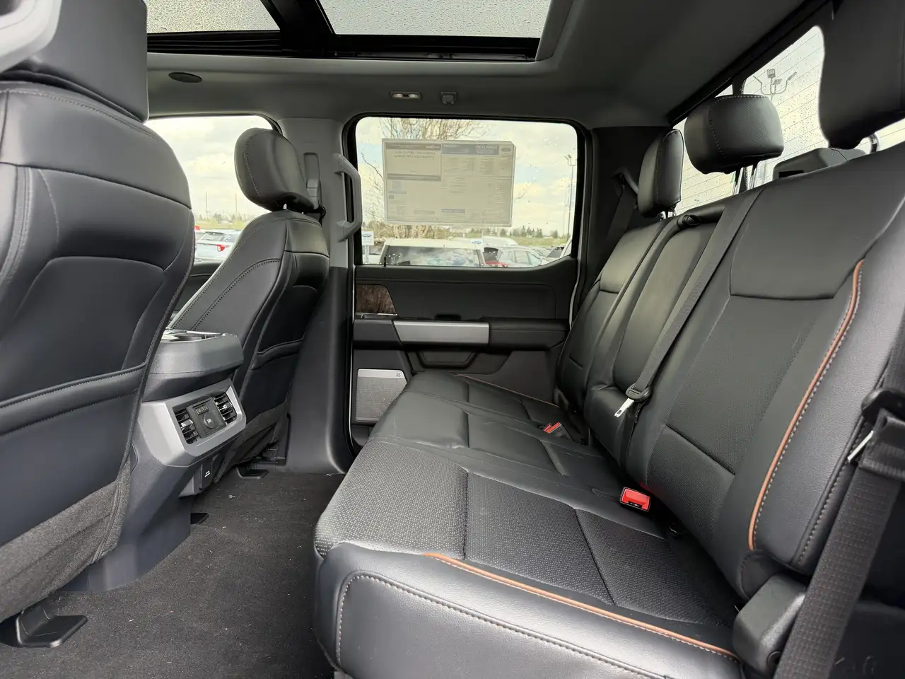 Ford F 350 снимка Ford F 350