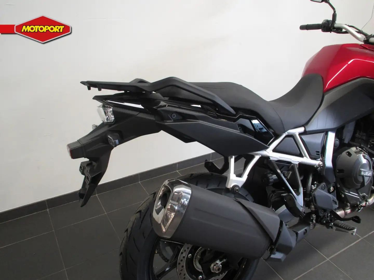 Suzuki V-Strom 800 Red - 2