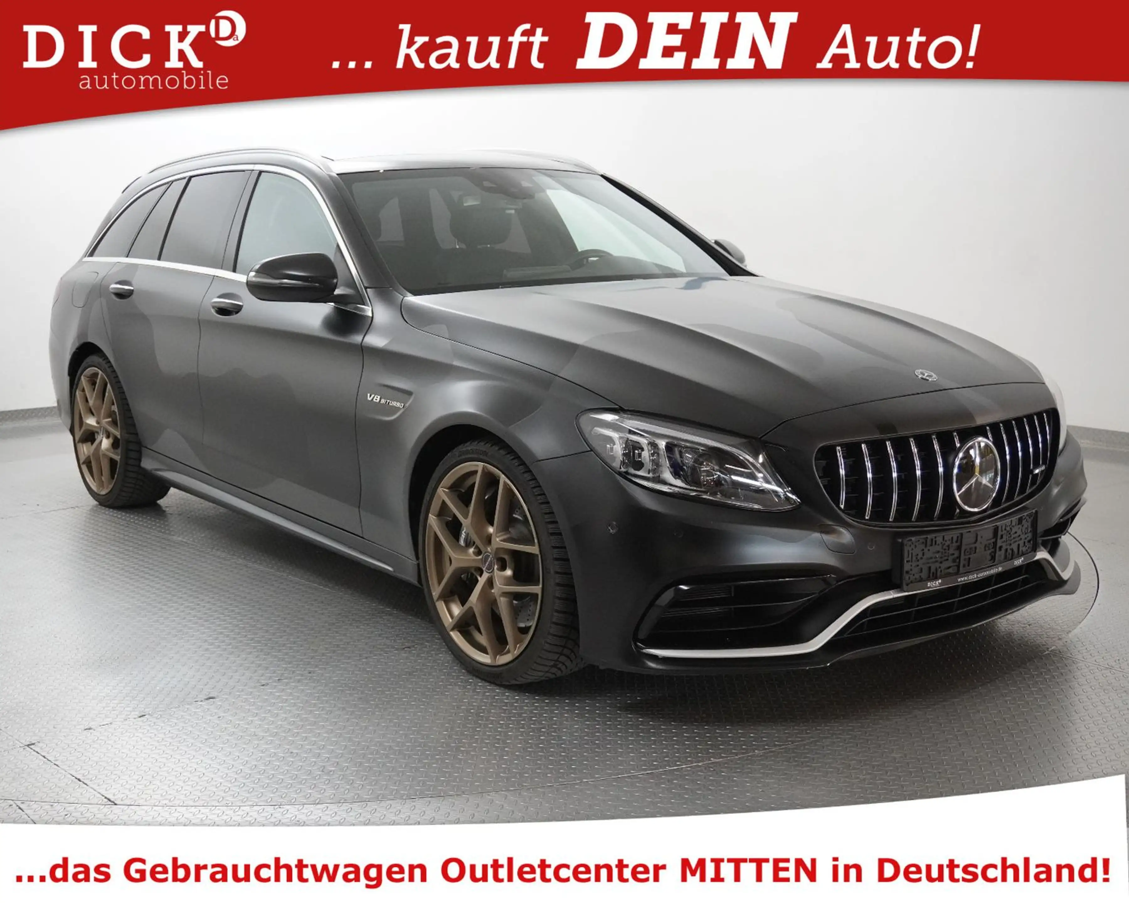Mercedes-Benz C 63 AMG C63 AMG CARBON+PANO+MEMO+KAM+MULTIB+NAPPA+COMAN