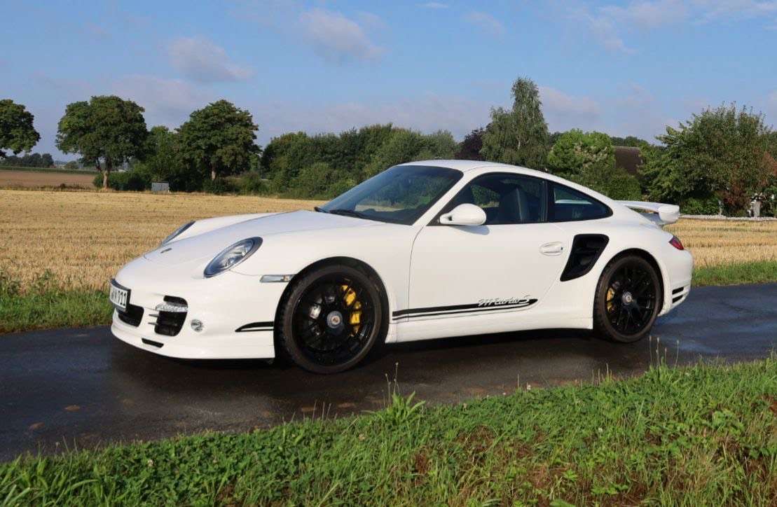 Second hand Porsche 911 