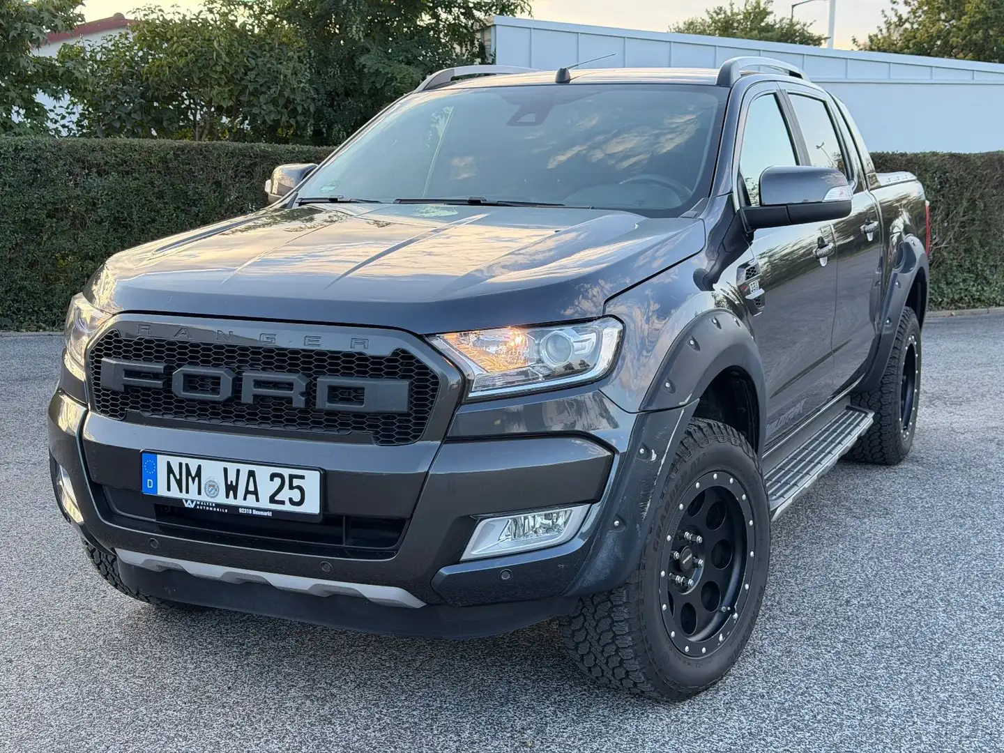 Ford Ranger Wildtrak Doppelkabine 4x4 Schwarz - 1