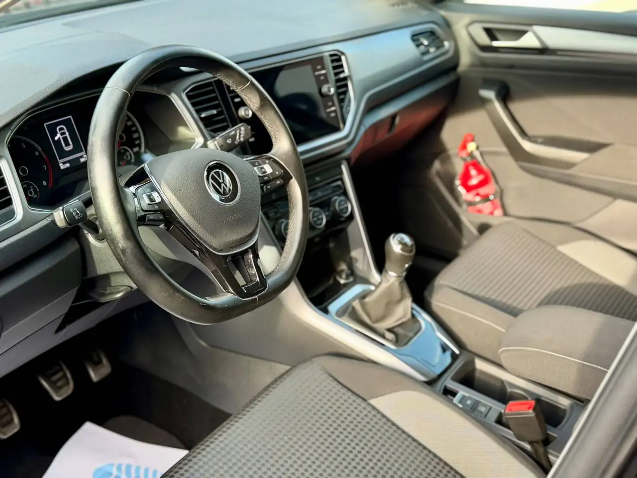 Volkswagen T-Roc 1.0 TSI *GPS*CarPlay*Clim*Camera*Capteurs*, миниатюра 8