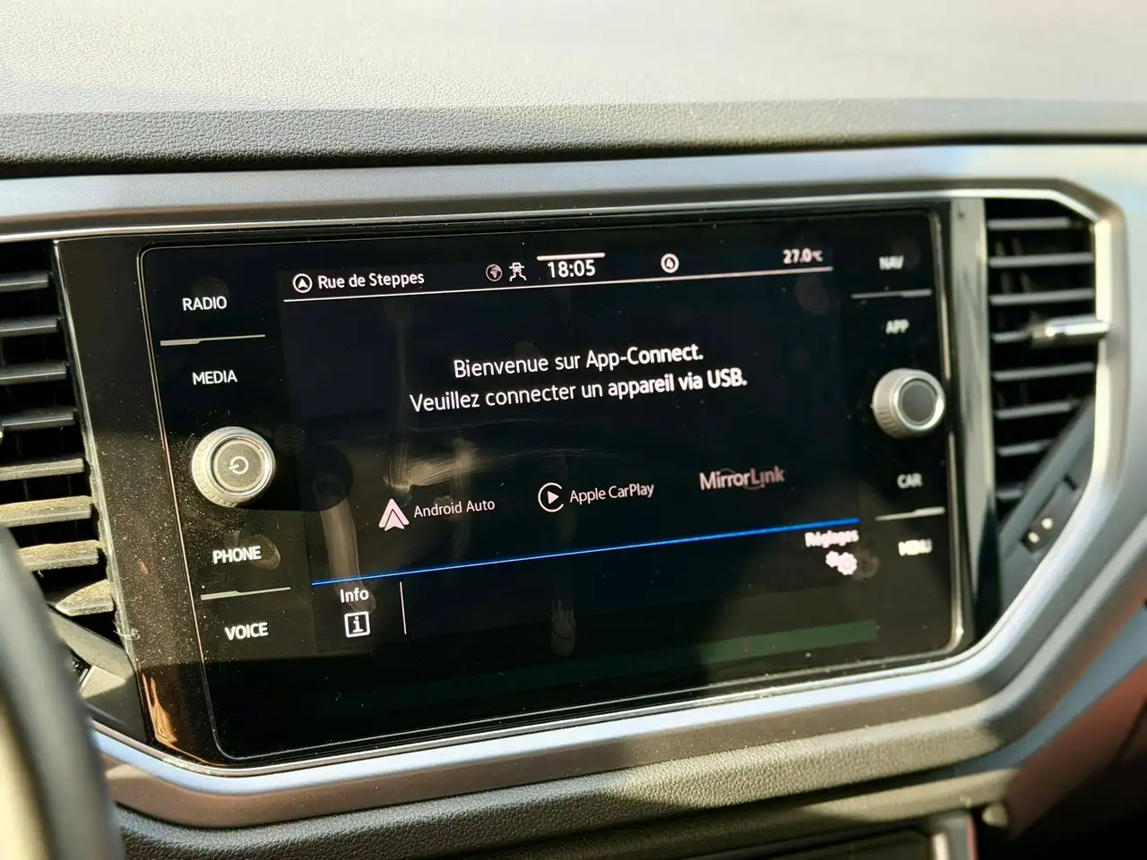 Volkswagen T-Roc 1.0 TSI *GPS*CarPlay*Clim*Camera*Capteurs*, миниатюра 24