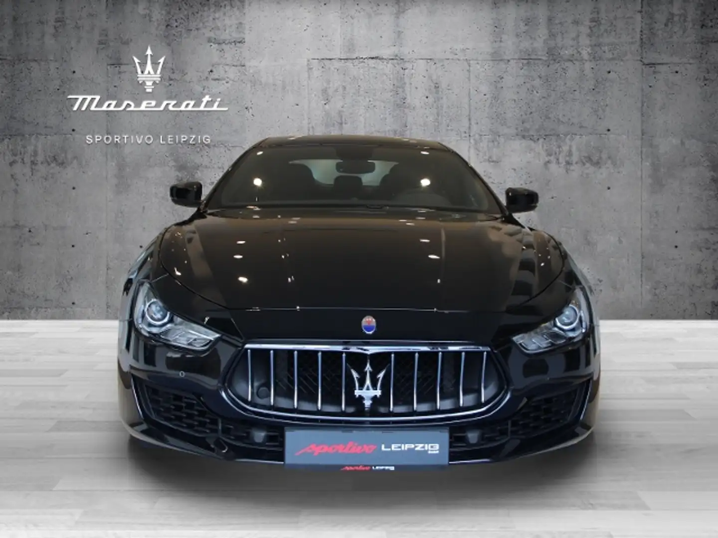 Maserati Ghibli Diesel Schwarz - 2