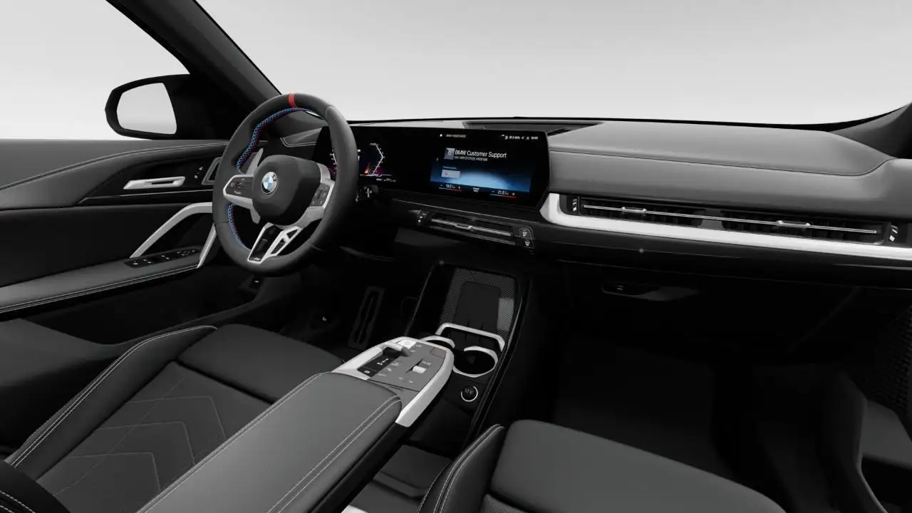 BMW X1 снимка BMW X1