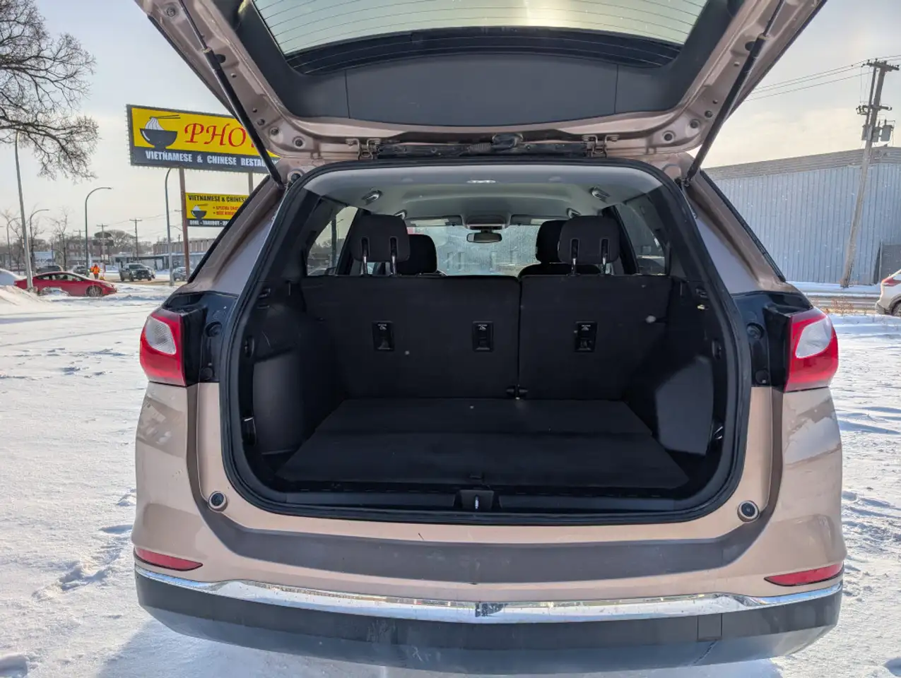 Chevrolet Equinox снимка Chevrolet Equinox