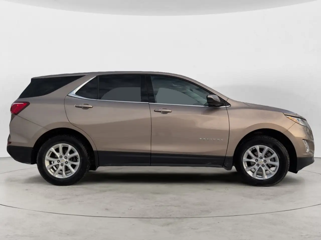 Chevrolet Equinox снимка Chevrolet Equinox