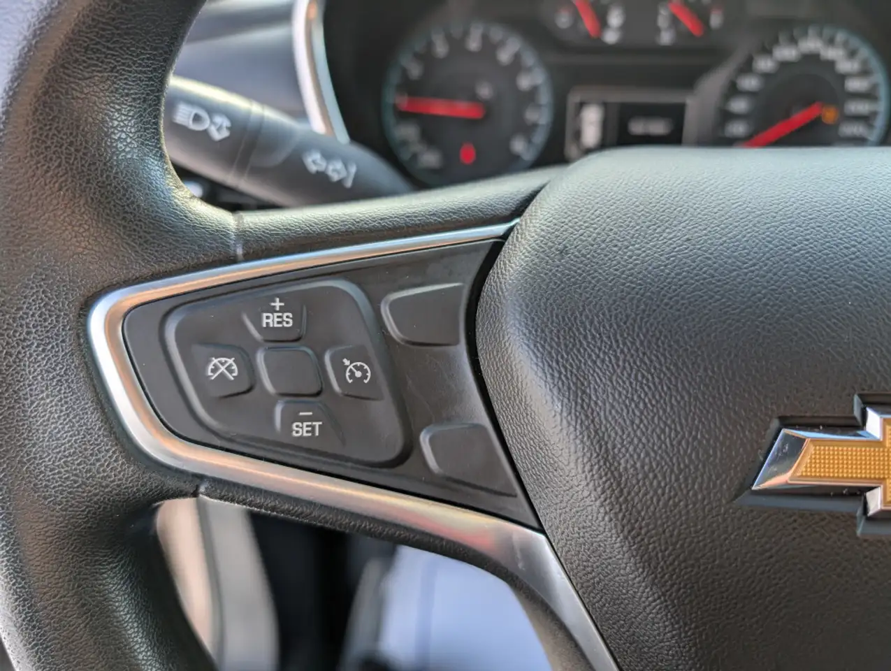 Chevrolet Equinox снимка Chevrolet Equinox