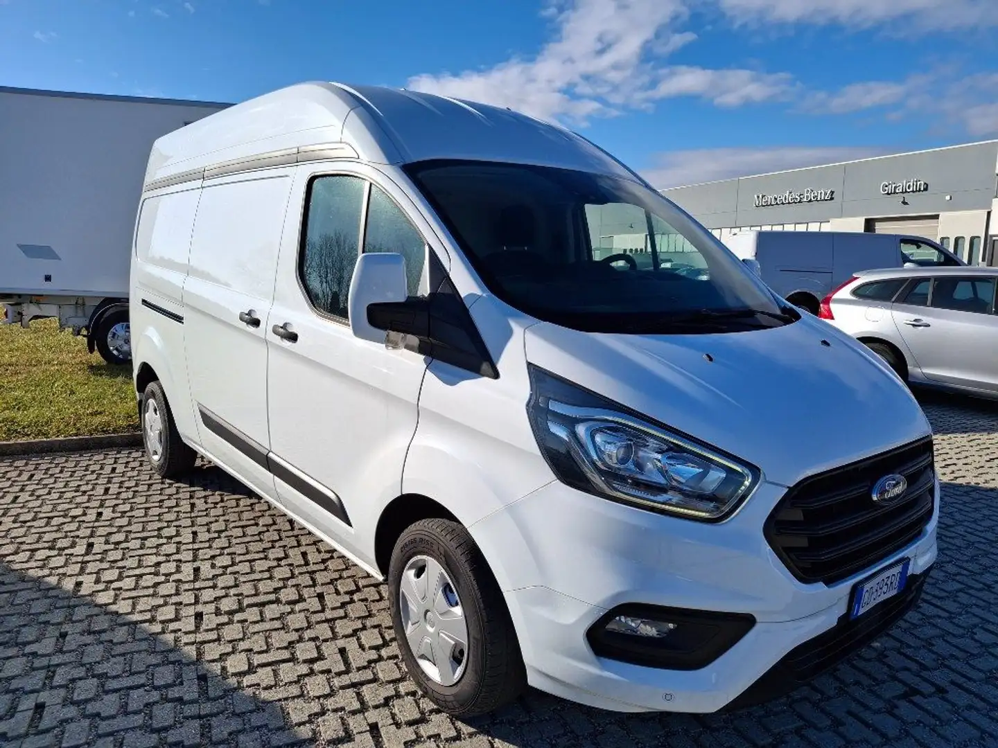 Ford Transit Custom 300 2.0 EcoBlue 130 PC Furgone Entry Blanco - 2