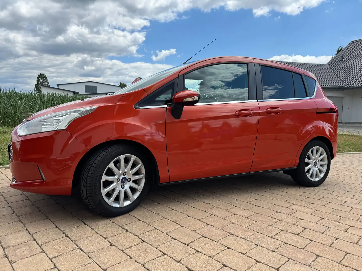 Ford B-Max B-MAX 1.0 EcoBoost Portocaliu - 1