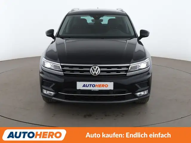 Volkswagen Tiguan view 9
