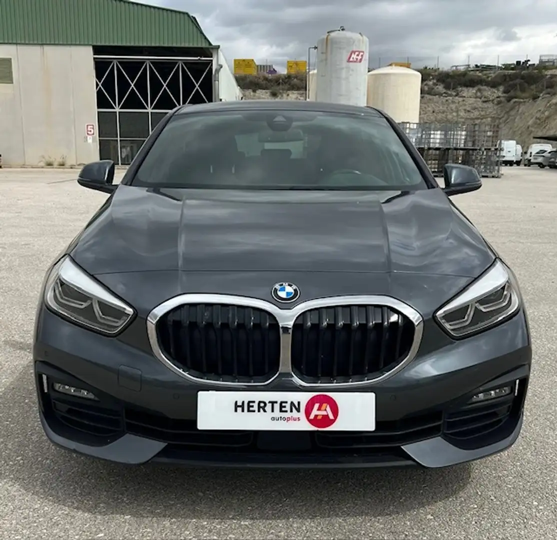 BMW 118 118d Gris - 1