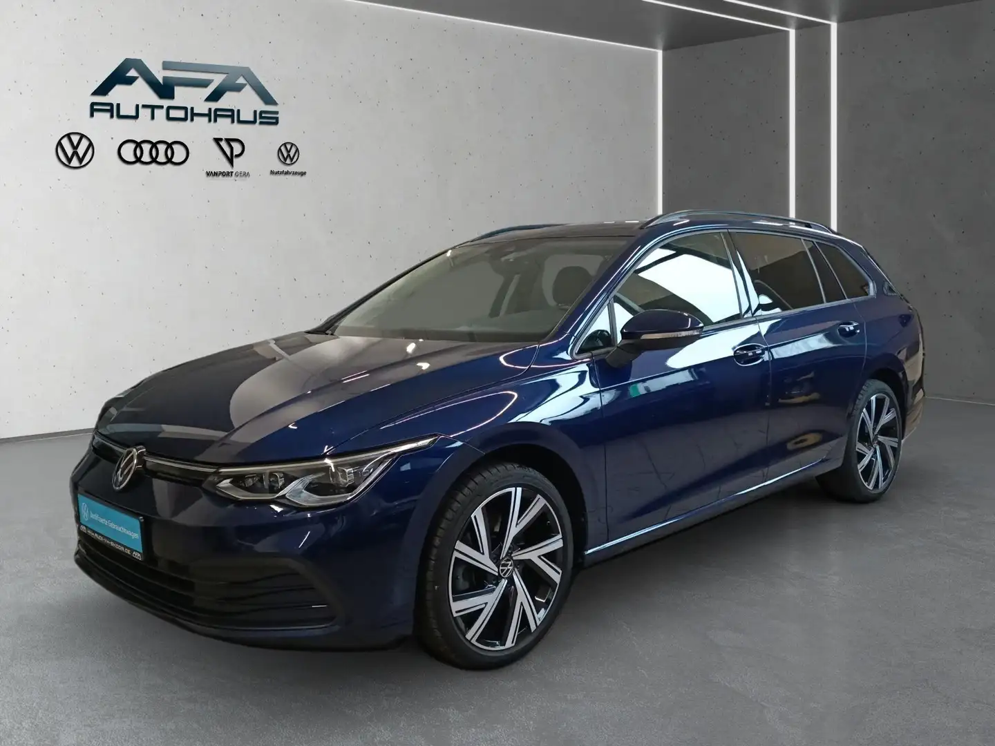 Volkswagen Golf Variant Golf VIII Variant 2.0 TDI DSG Pano*Navi*LM18*ACC Bleu - 2