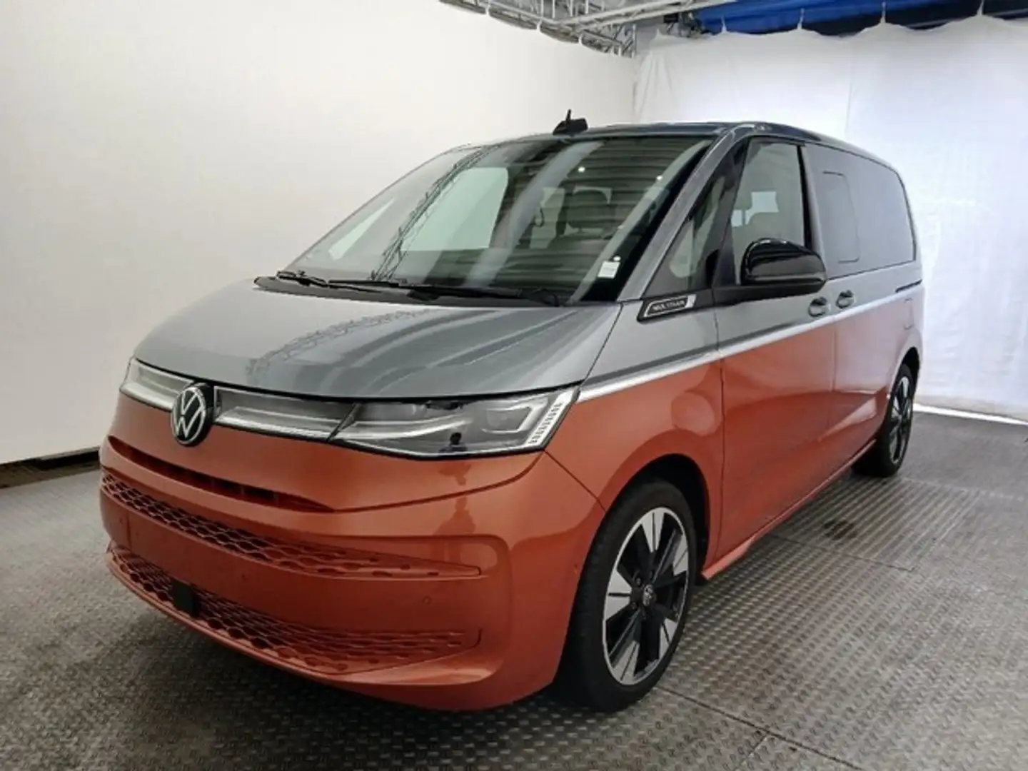 Volkswagen T7 Multivan STYLE TDI DSG *7-SITZE*AHK*UPE:81* Orange - 1