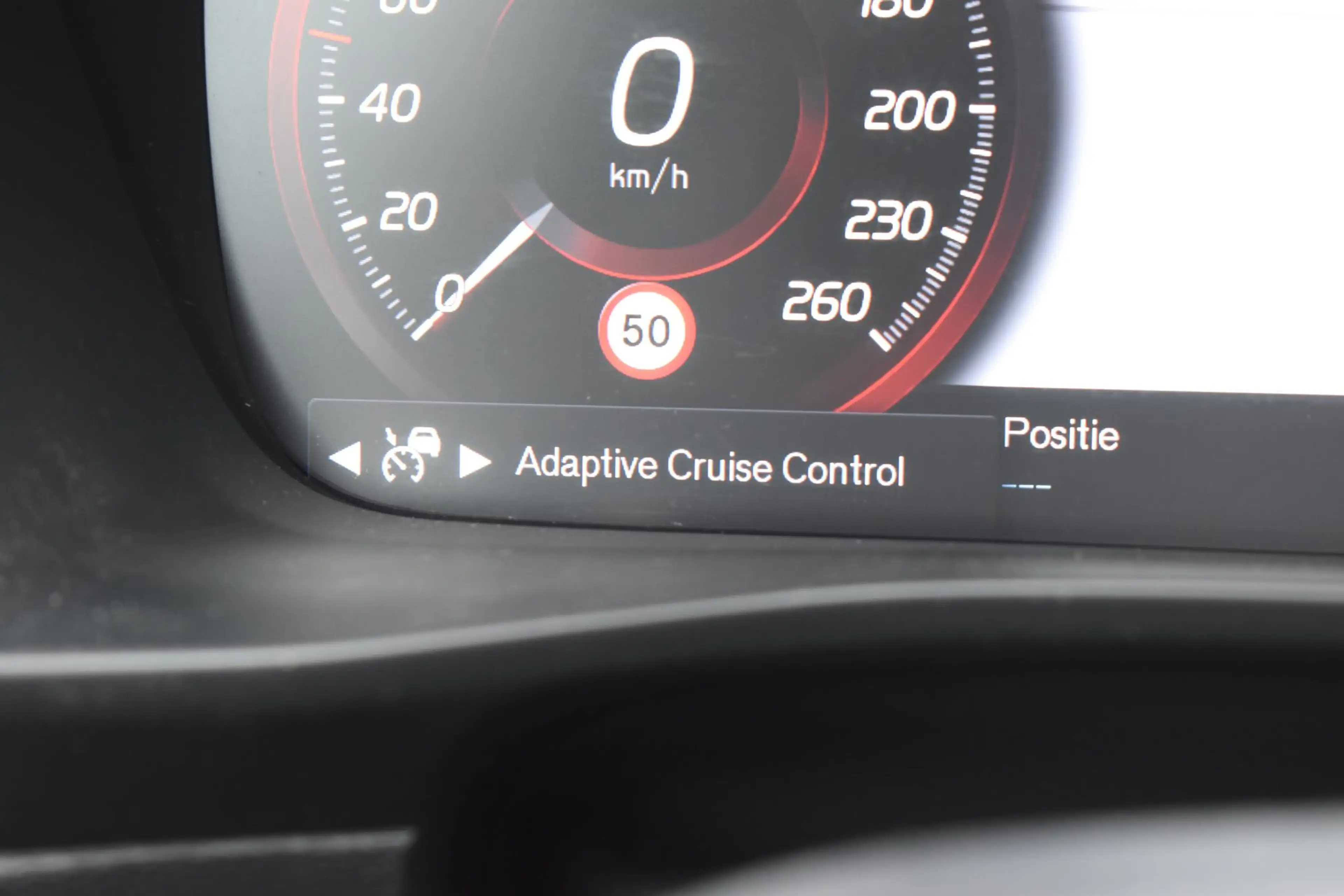 Volvo XC40 T5 Recharge Inscription Expression — photo 7