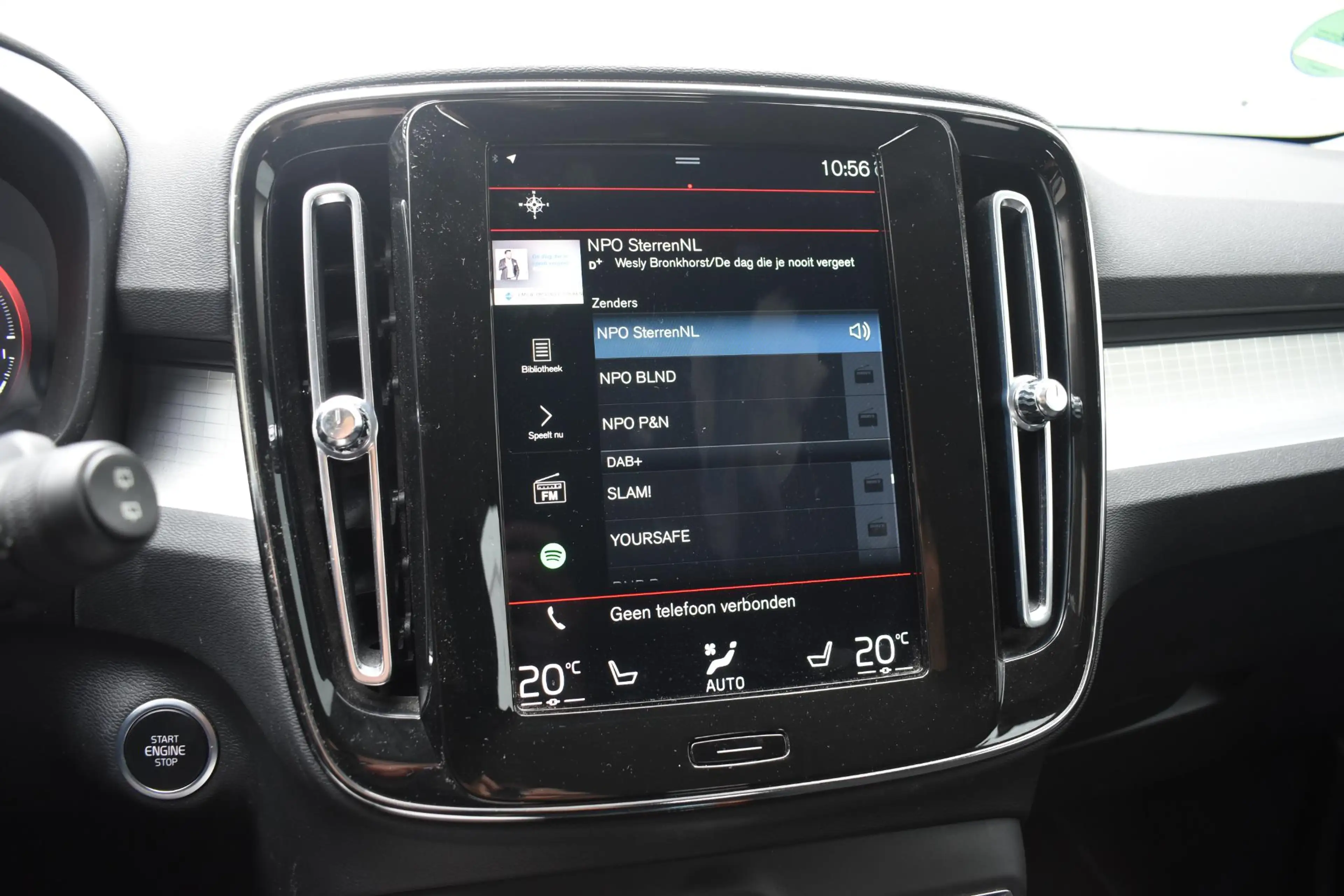Volvo XC40 T5 Recharge Inscription Expression — photo 23