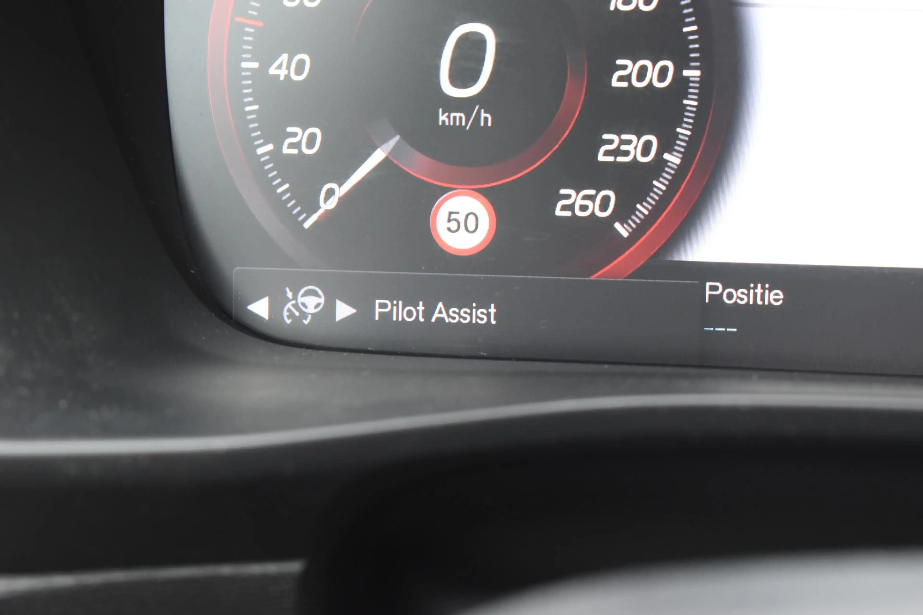 Volvo XC40 T5 Recharge Inscription Expression — photo 20
