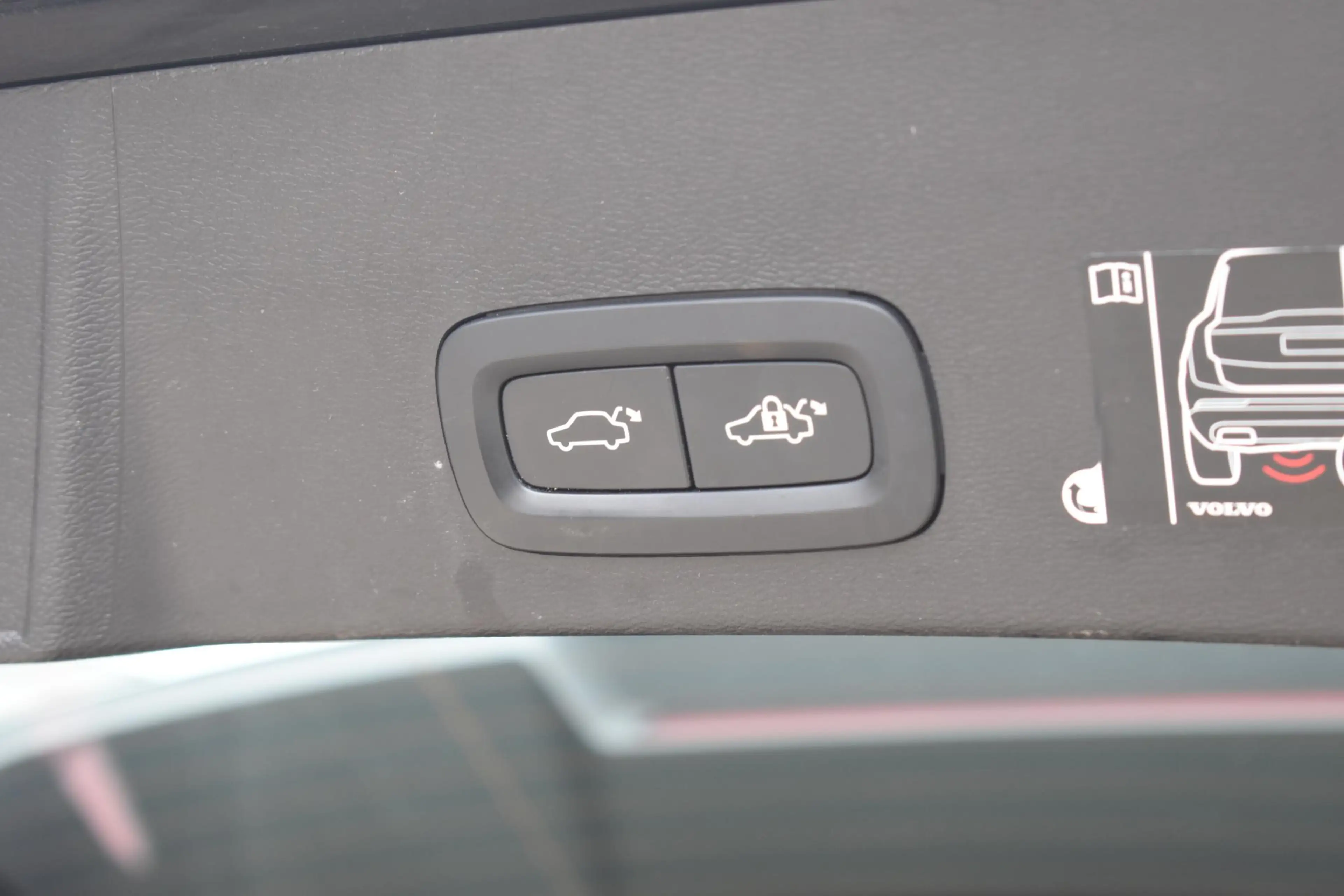 Volvo XC40 T5 Recharge Inscription Expression — photo 44