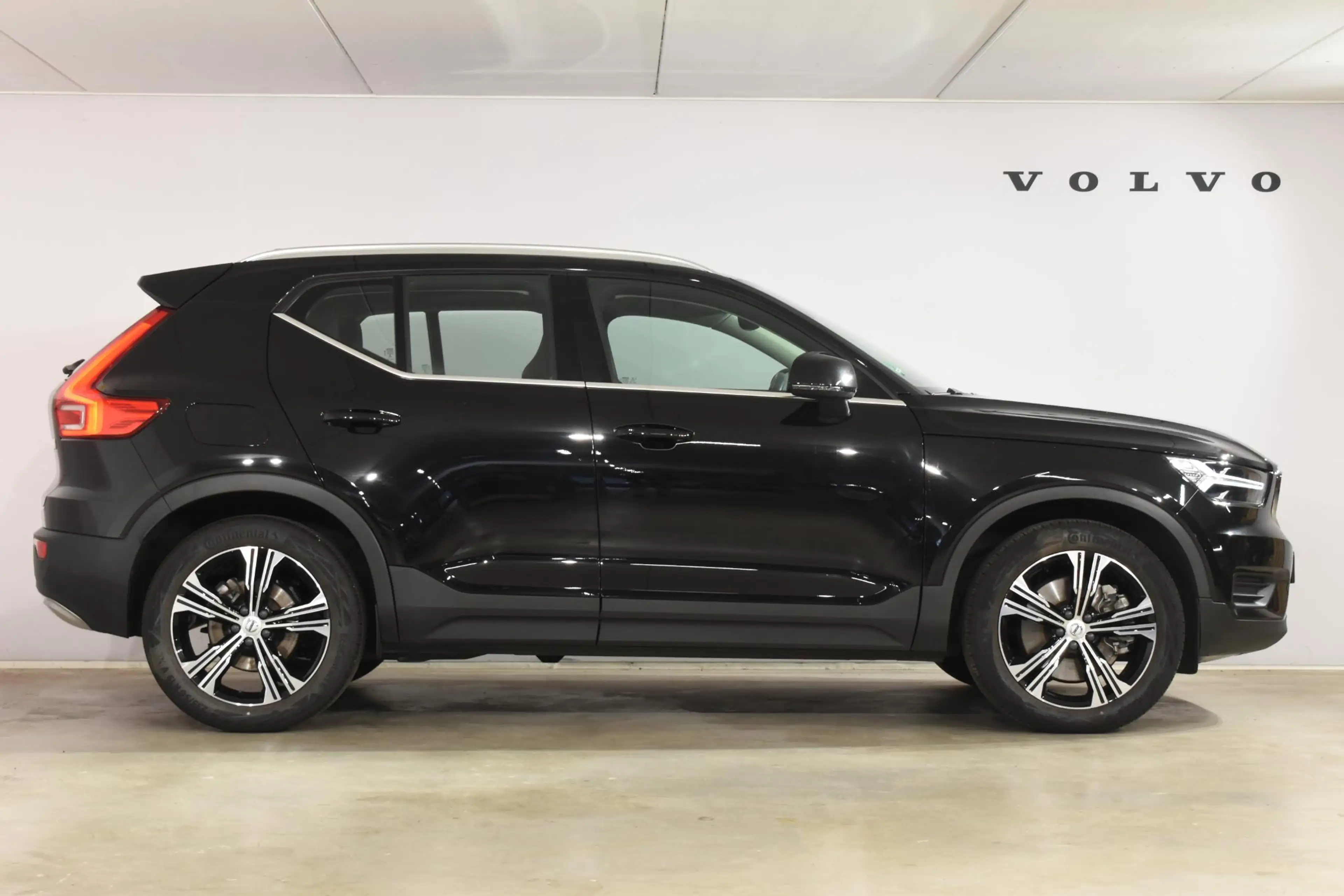 Volvo XC40 T5 Recharge Inscription Expression — photo 8
