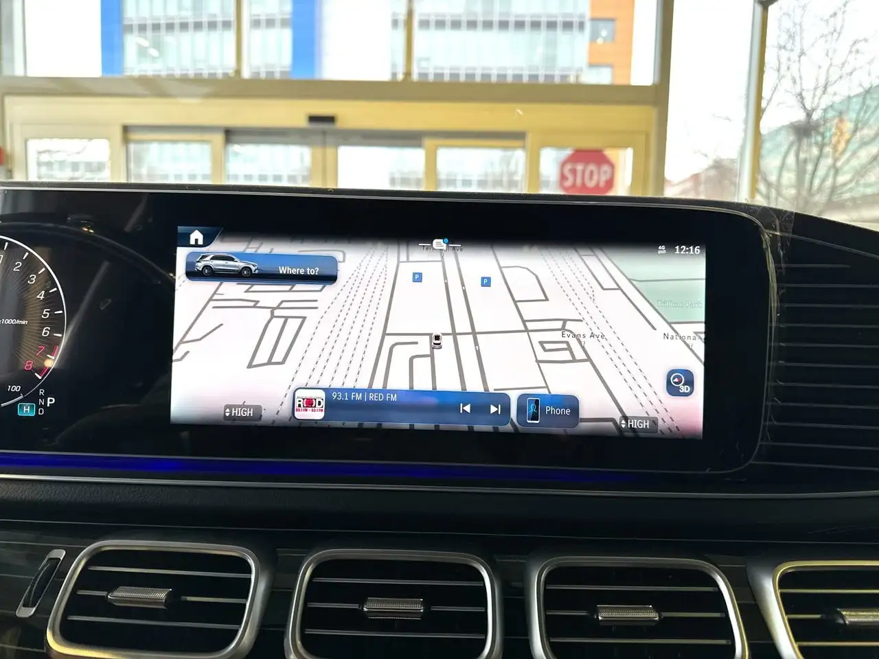 Mercedes-Benz GLE снимка Mercedes-Benz GLE