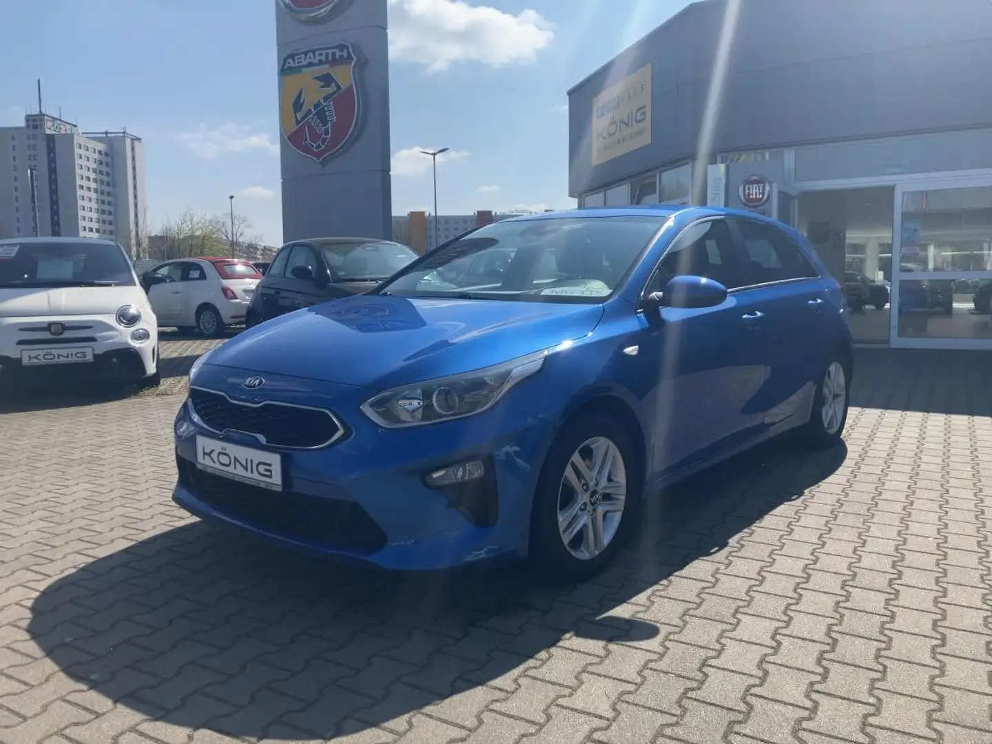 Kia Ceed / cee'd (CD) 1.4T Vision Automatik Blauw - 1