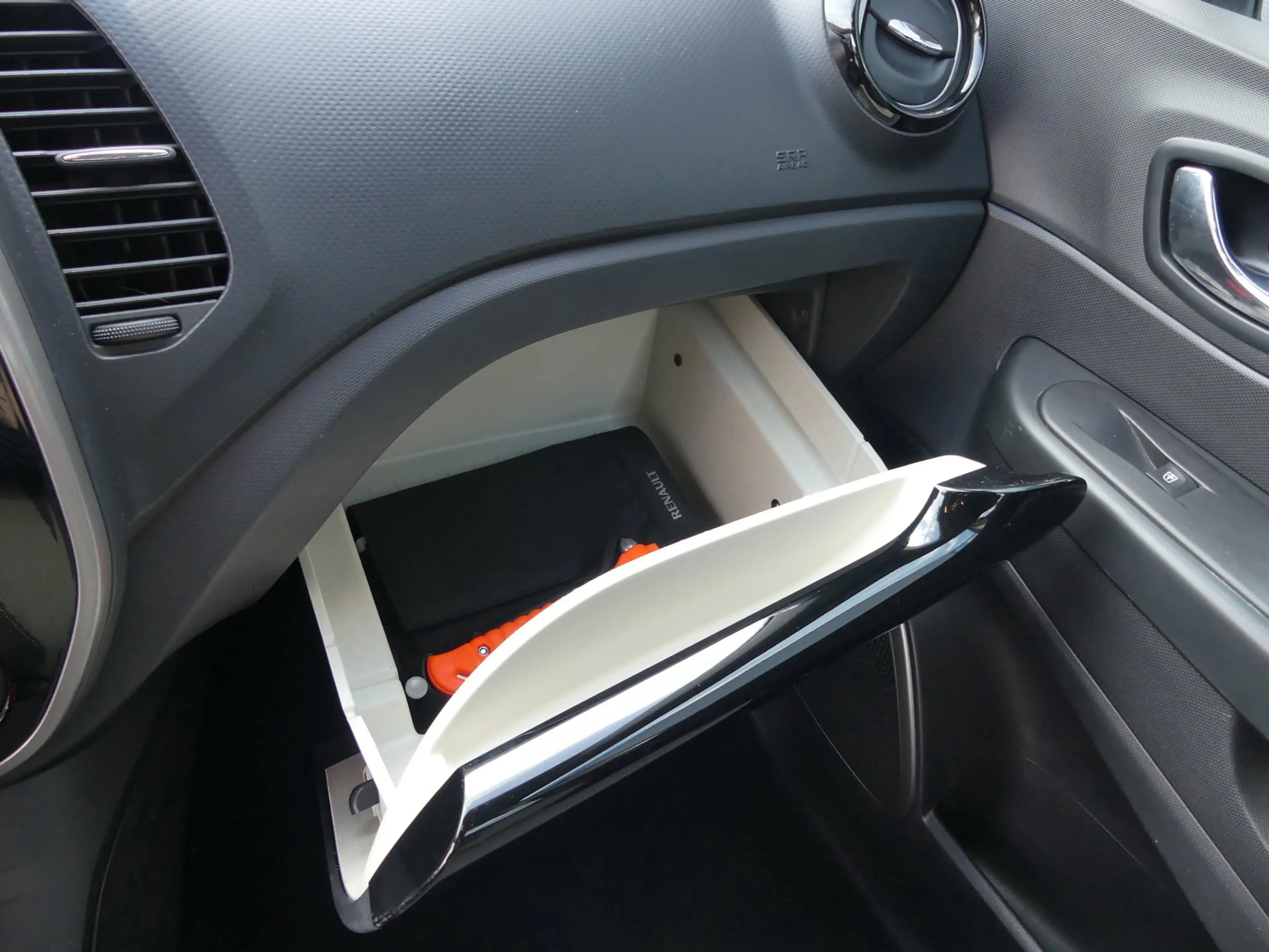 Renault Captur 0.9 TCe Airco / Lmv / Cruise Control /Led — photo 17