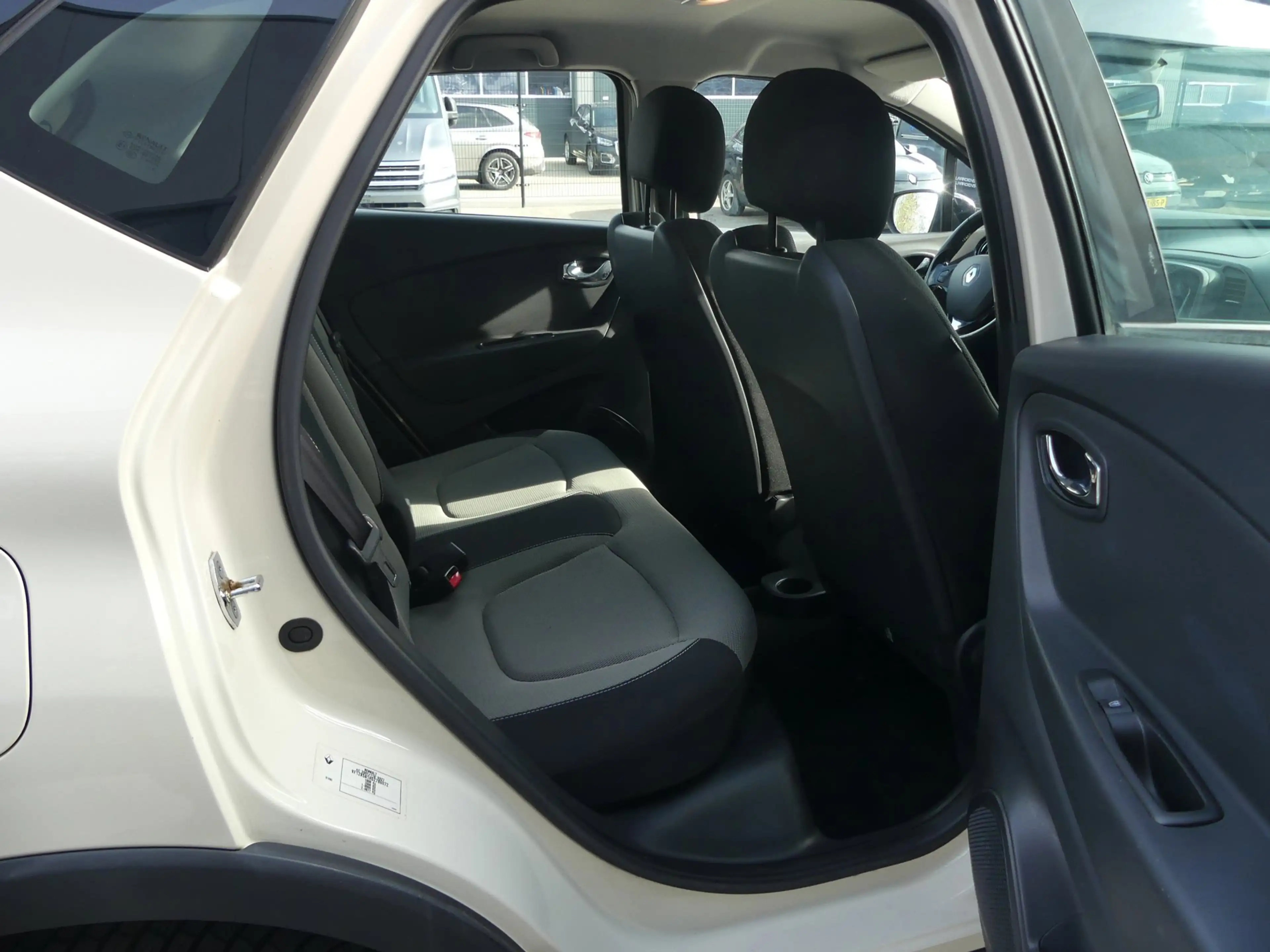 Renault Captur 0.9 TCe Airco / Lmv / Cruise Control /Led — photo 9