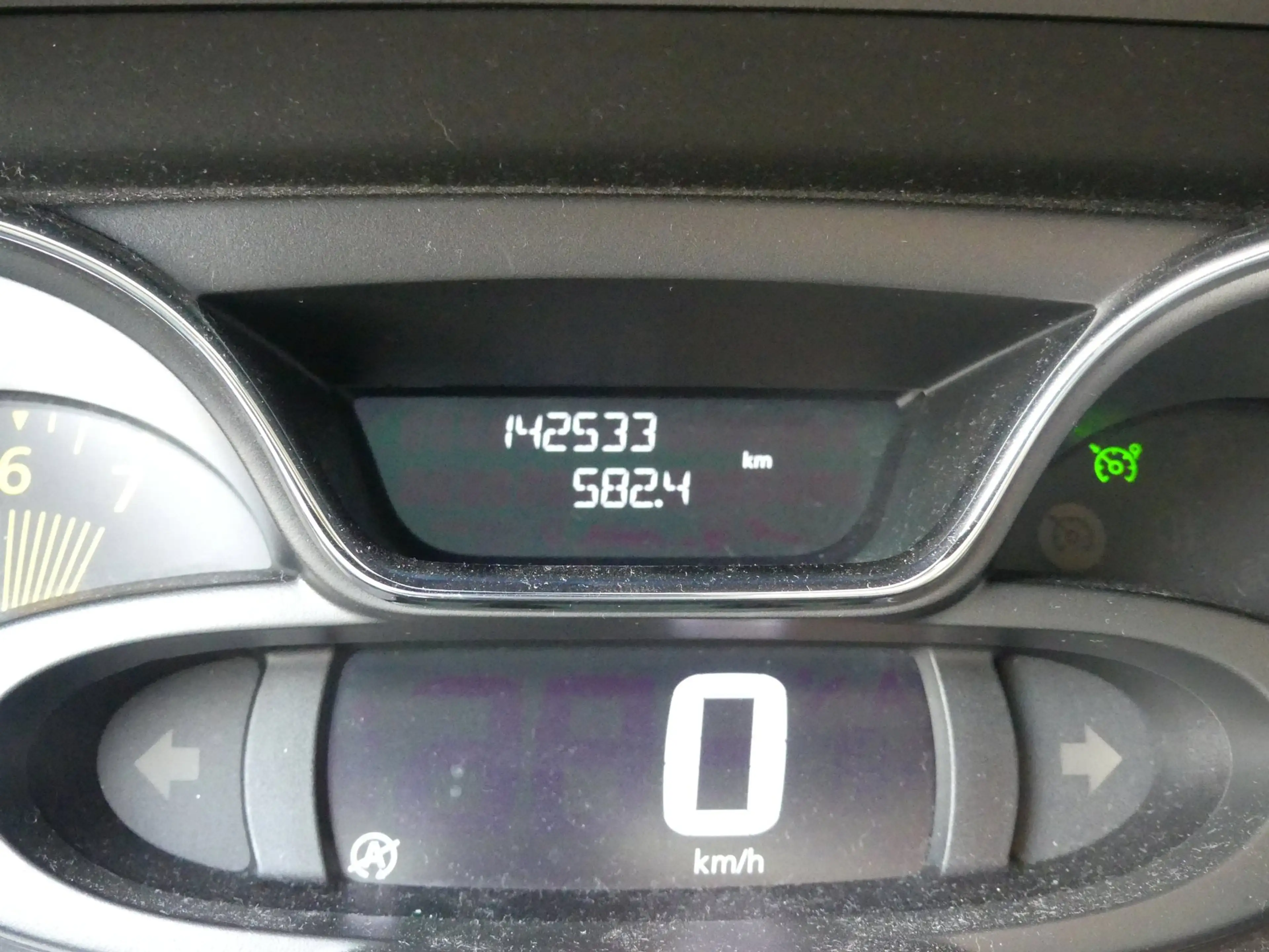 Renault Captur 0.9 TCe Airco / Lmv / Cruise Control /Led — photo 13
