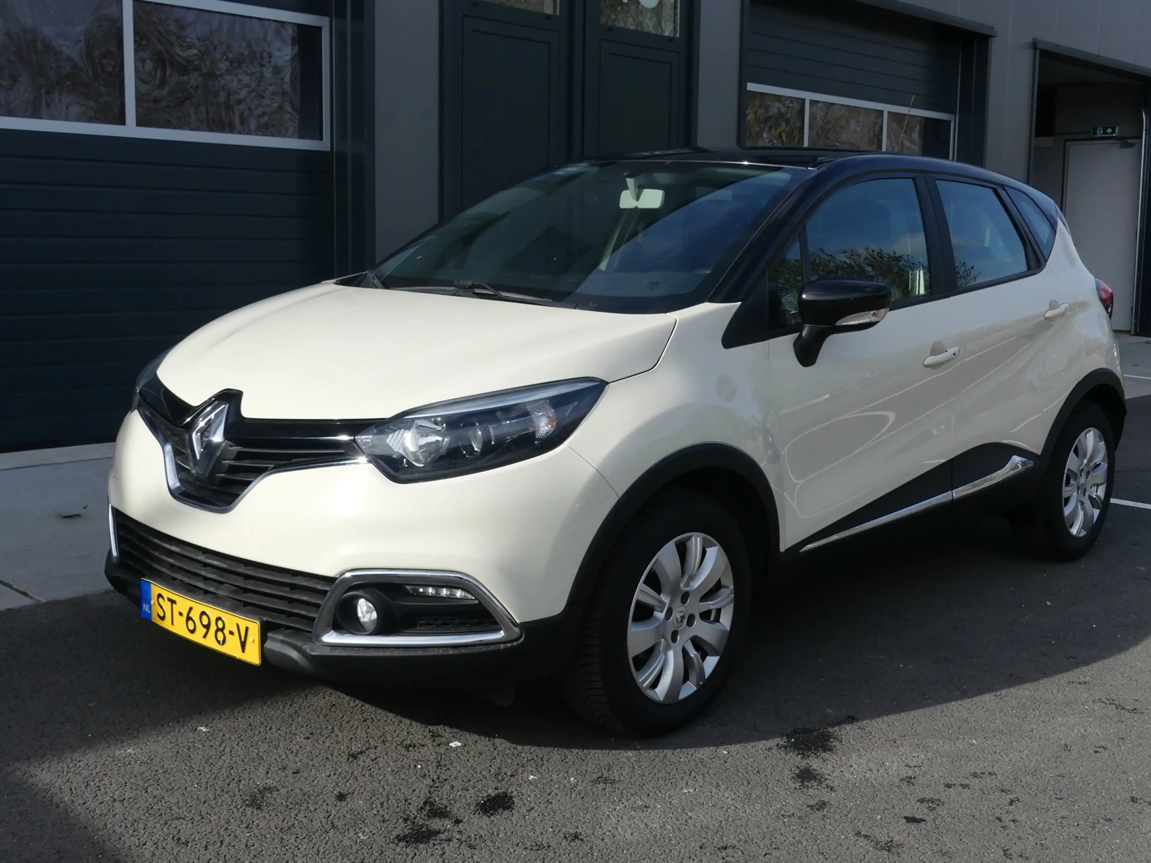 Renault Captur 0.9 TCe Airco / Lmv / Cruise Control /Led — photo 2