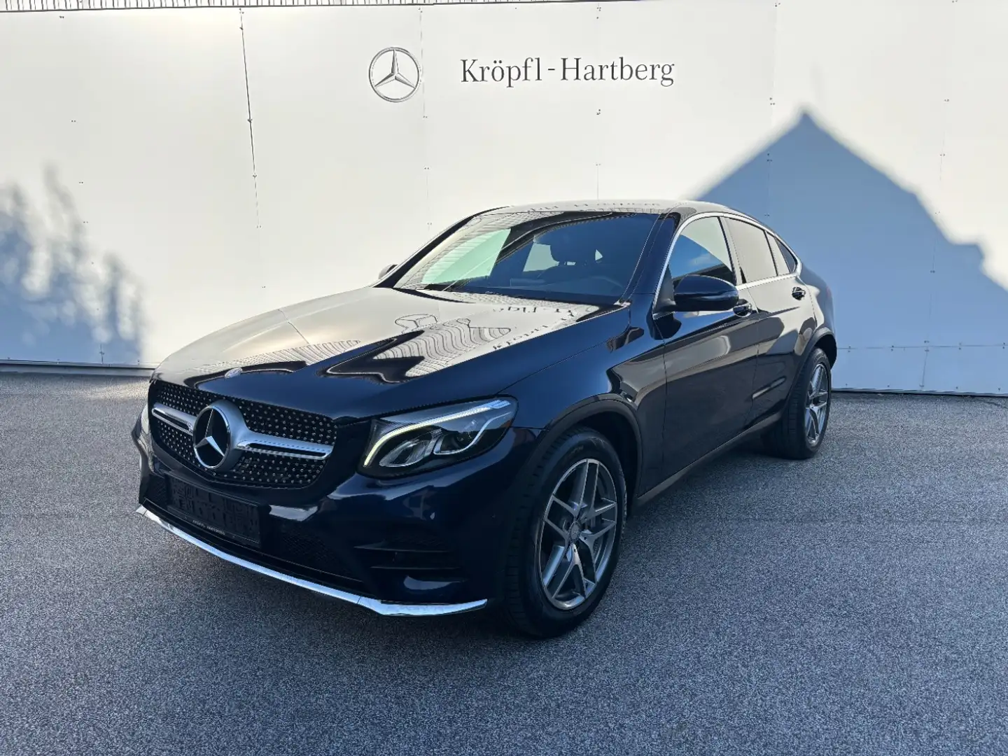 Mercedes-Benz GLC 220 d 4MATIC Coupé PTS Shz Ambi Sportpaket Blau - 2