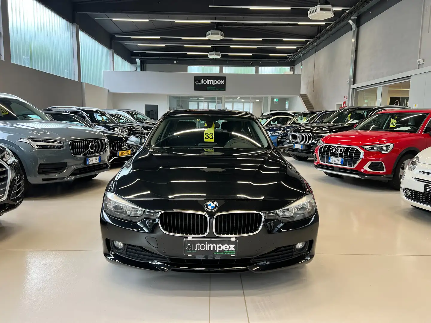 BMW 320 320d Berlina Business auto CERCHI 19" M Nero - 2