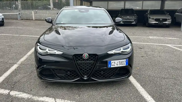 Alfa Romeo Quadrifoglio GIULIA