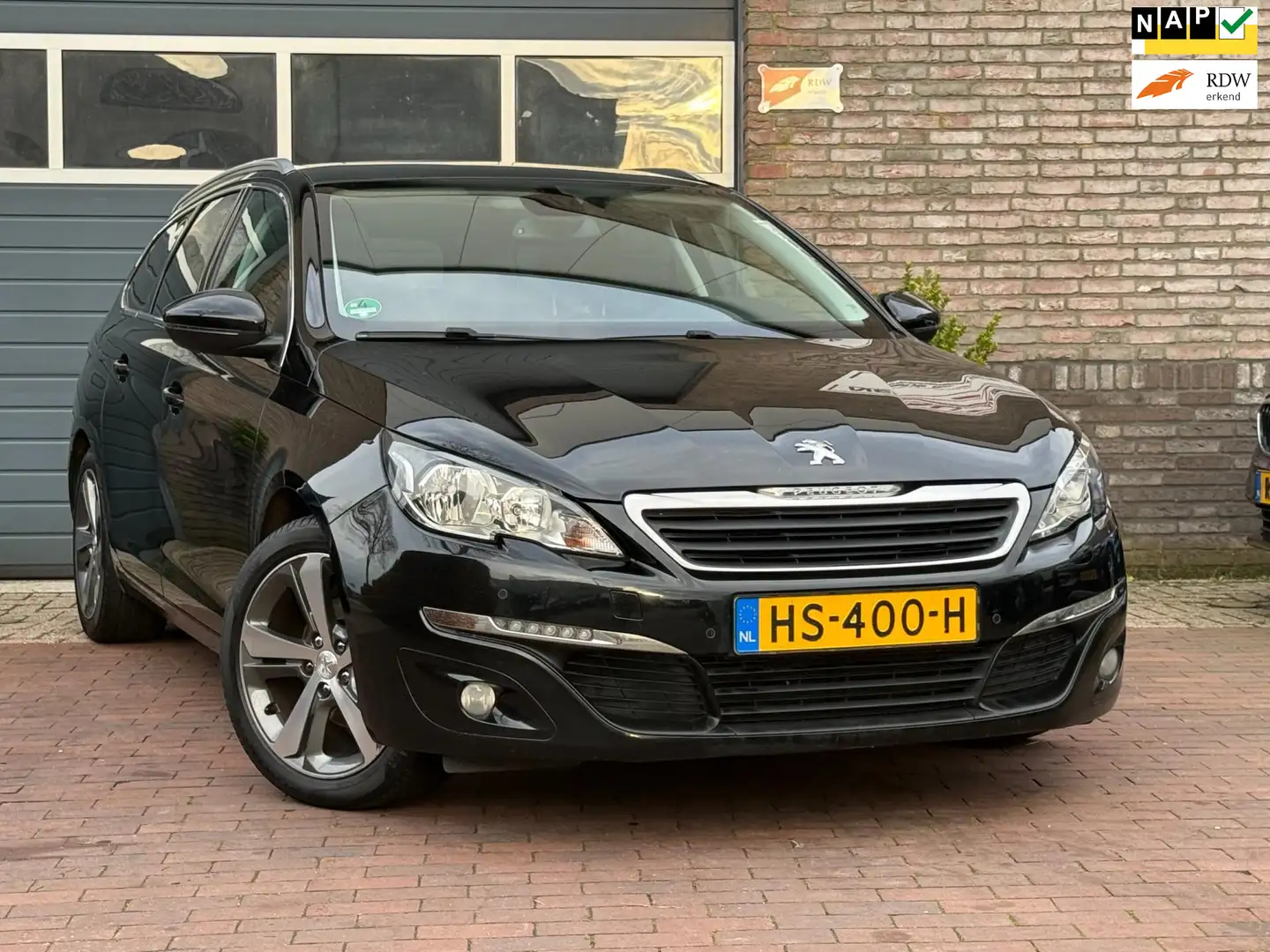 Peugeot 308 SW 1.6 BlueHDI Blue Lease Executive Pack|Leder Zwart - 1